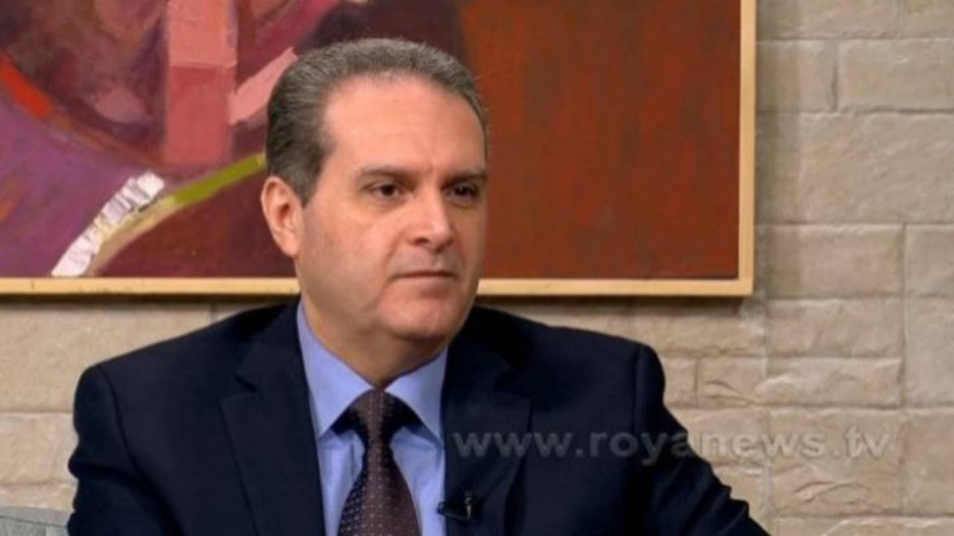 وزير الصحة ينهي تكليف عدد من المديرين ويعين آخرين.. أسماء