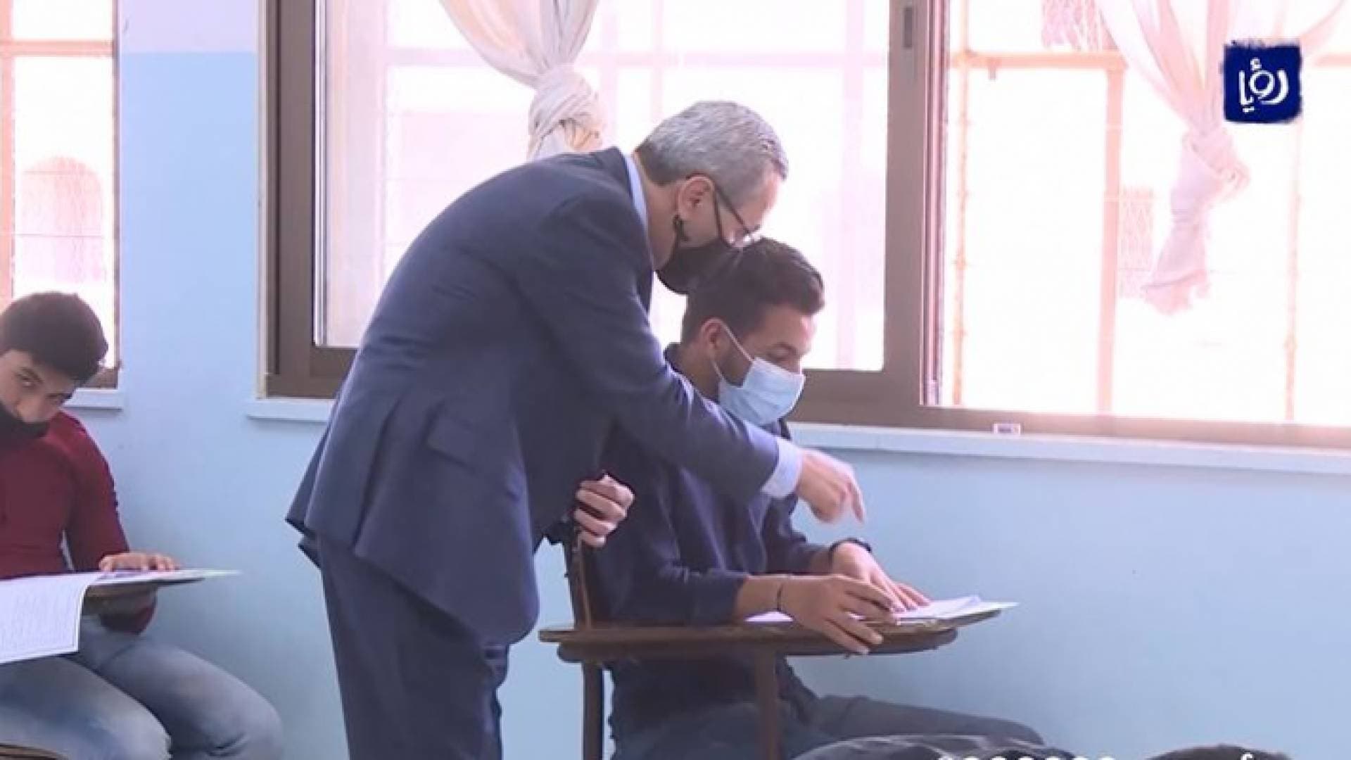 ارتياح عام لأول امتحانات الثانوية العامة في الأردن - فيديو