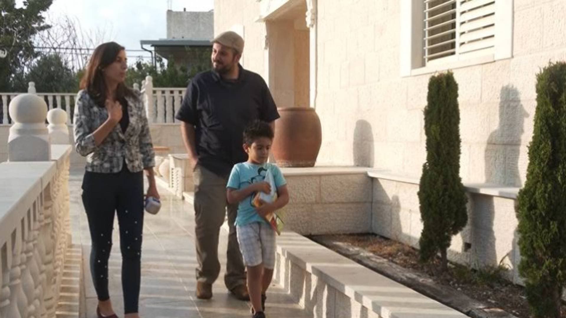 تجميد قانون لم الشمل يعرقل حياة عشرات آلاف العائلات الفلسطينية - فيديو