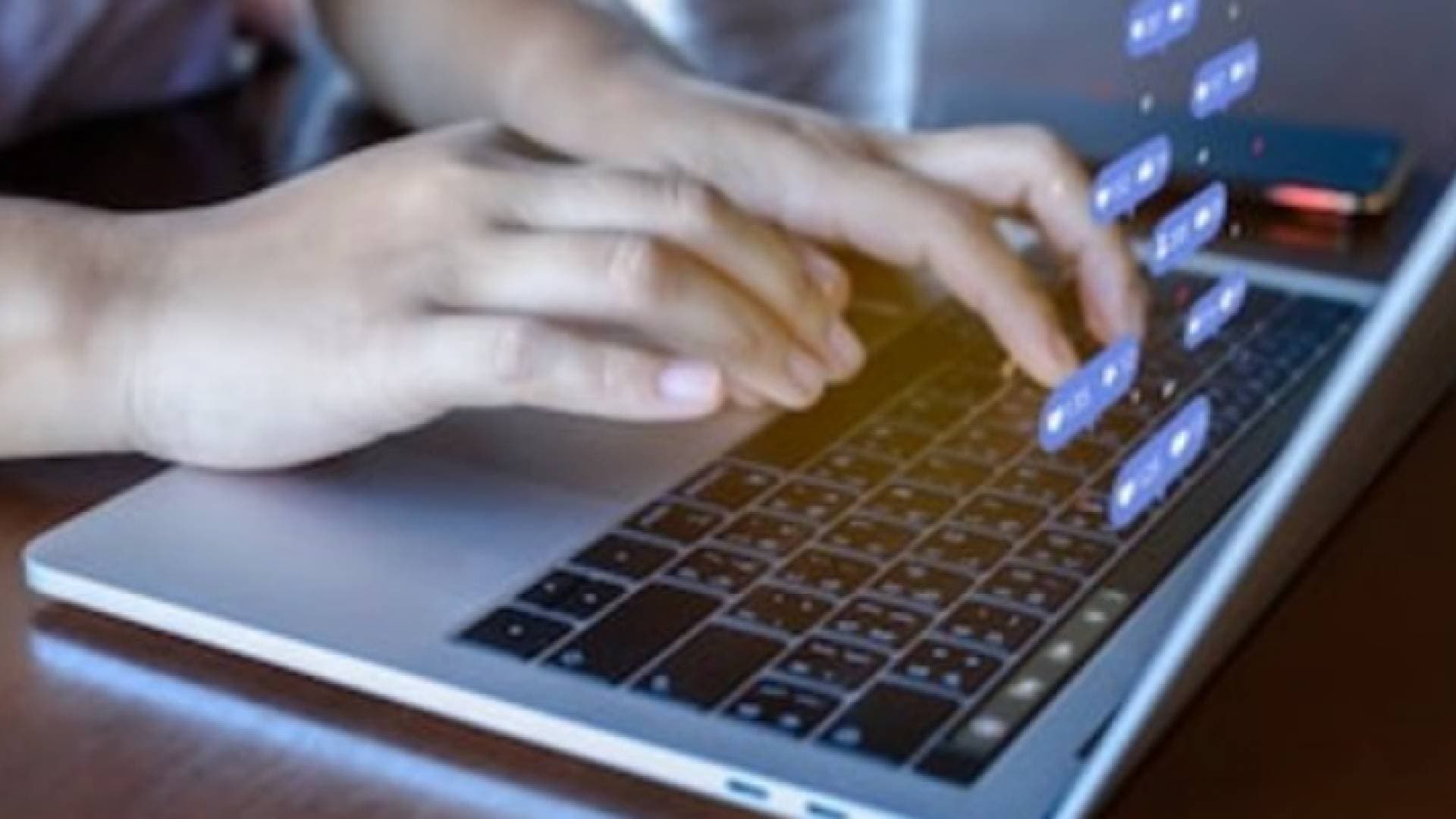 أتمتة الإجراءات والتطبيقات لا يعني مطلقا حكومة إلكترونية