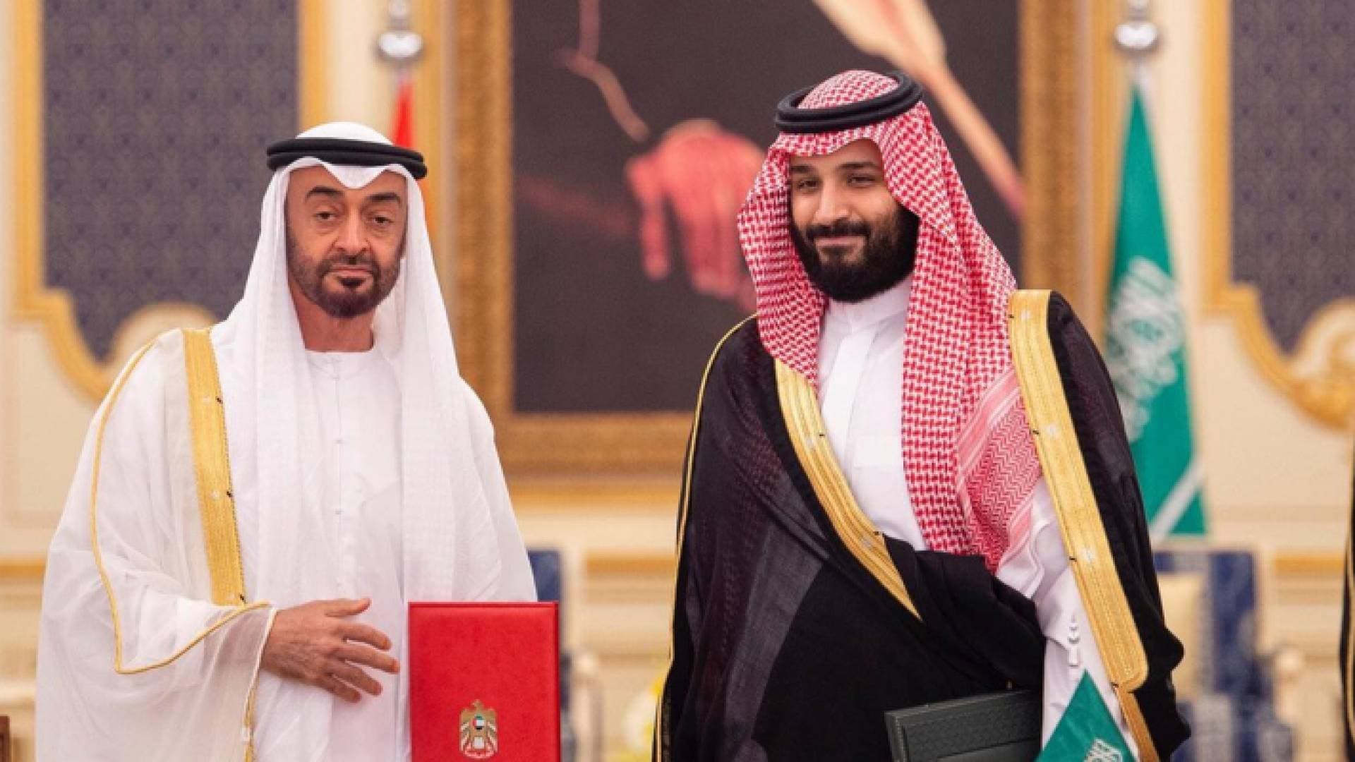 رويترز: السعودية تتحدى الإمارات بتعديلها قواعد الاستيراد من الخليج