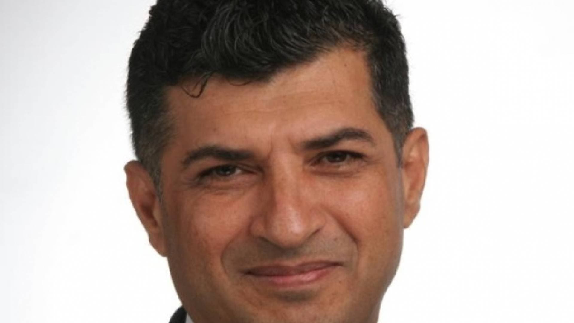 السواعير: إقرار ٤ مواد من توصيات قانون الأحزاب