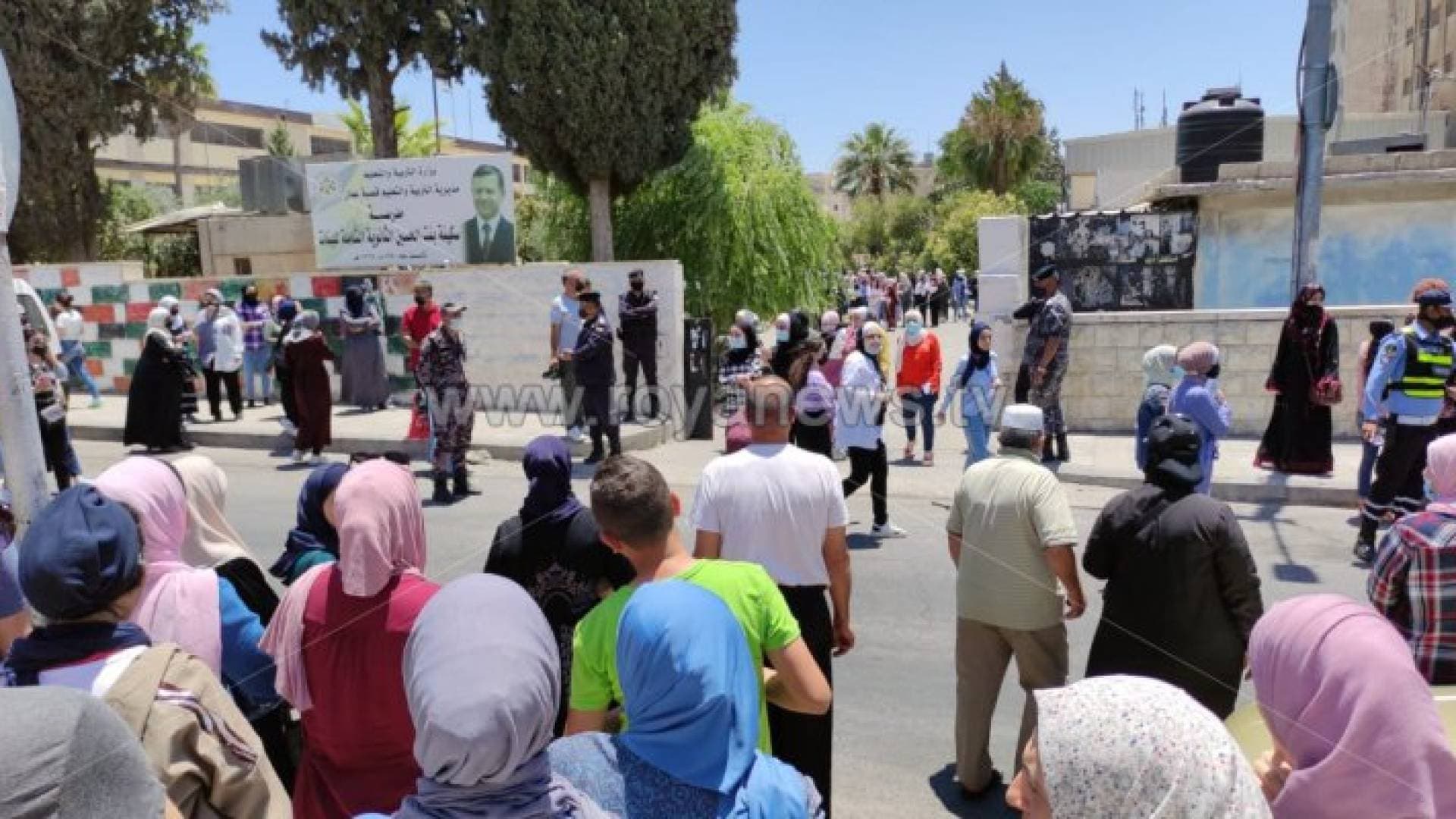 "التعليم النيابية" تطالب بضرورة إجراء امتحانات تكميلية استثنائية بعد ظهور نتائج"التوجيهي" مباشرة