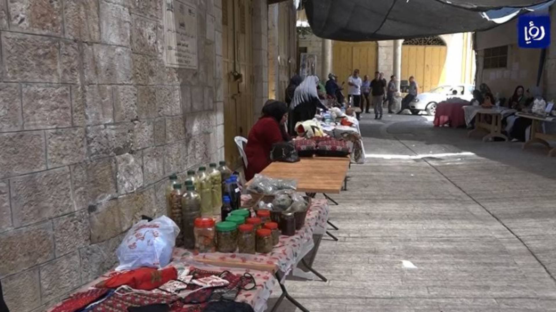 "بازار الخليل" يواجهة مخططات الاحتلال الإسرائيلي لتهويد المدينة - فيديو