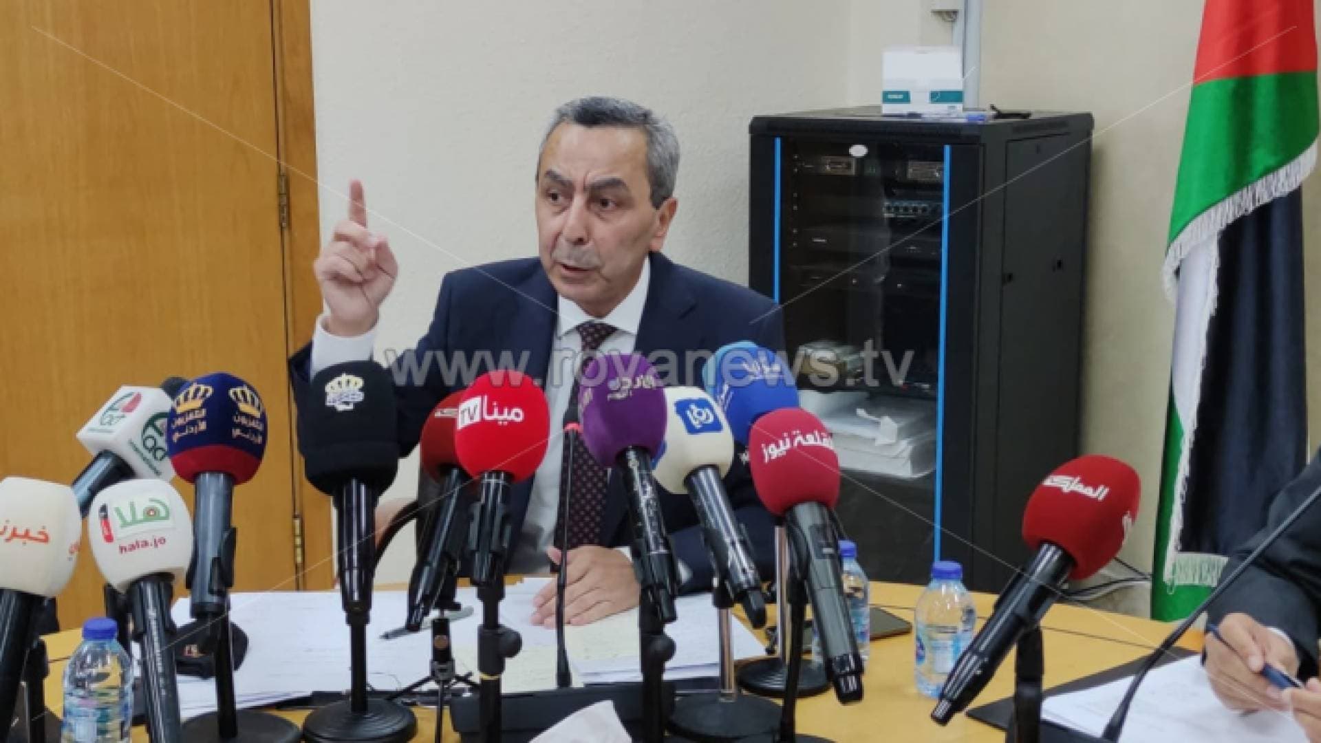 وزير التربية لرؤيا: لا تهاون مع أي شخص سرب أسئلة امتحان الرياضيات للتوجيهي
