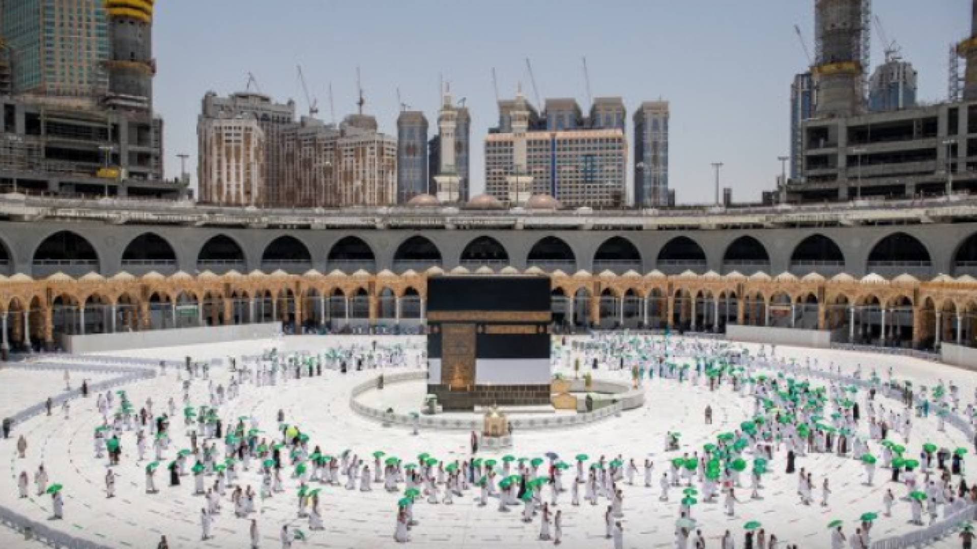 بزمن كورونا.. ثاني حج إلى مكة بعدد محدود من الحجيج - فيديو