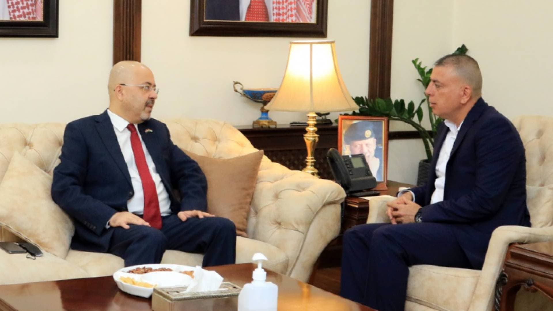 الأردن يبدي استعداده لتذليل أي عقبات لدخول العراقيين للمملكة
