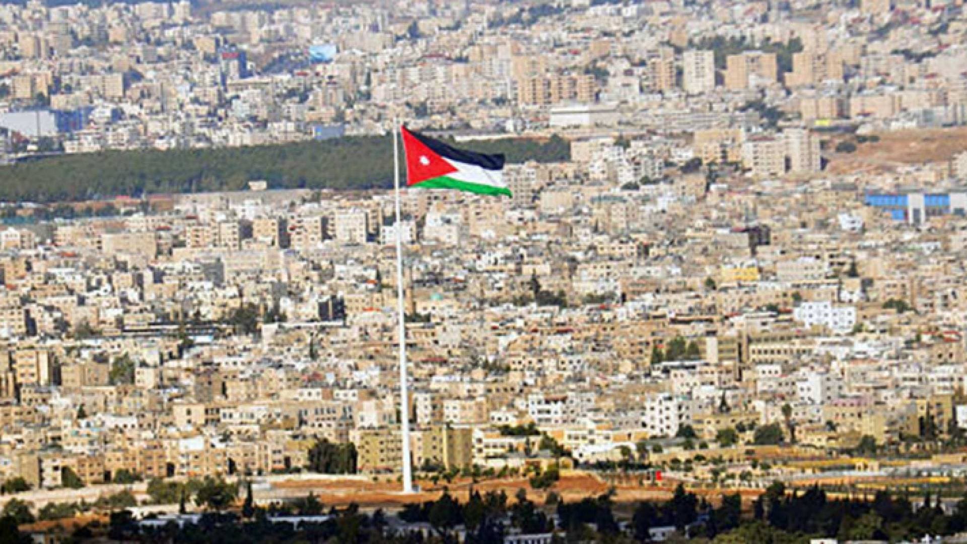 أبرز الأحداث في الأردن أول أيام العيد.. الخصاونة يوعز بالإفراج عن طفل "الإشارة الضوئية"