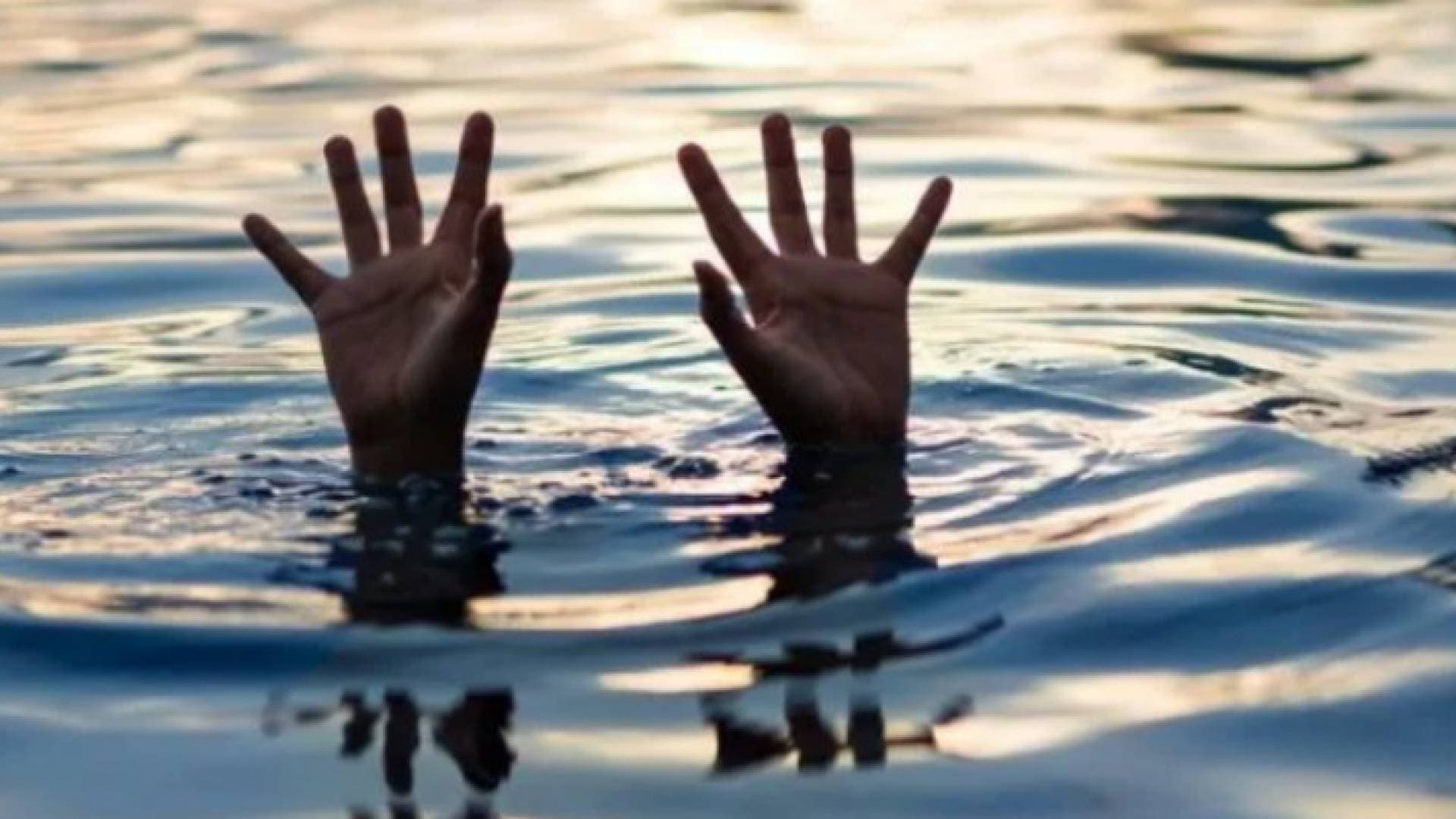 إنقاذ شخص من الغرق في البحر الميت