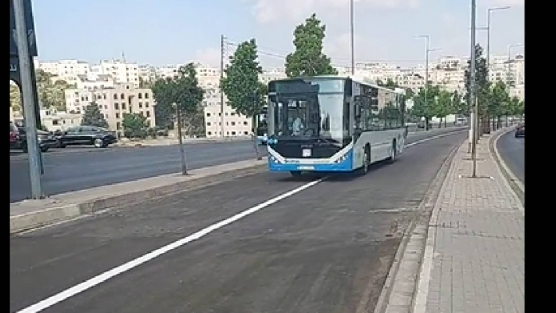 الأمانة لرؤيا: تشغيل الباص السريع تجريبيا في الفترة القادمة.. تعرف على مسار الباص "فيديو"