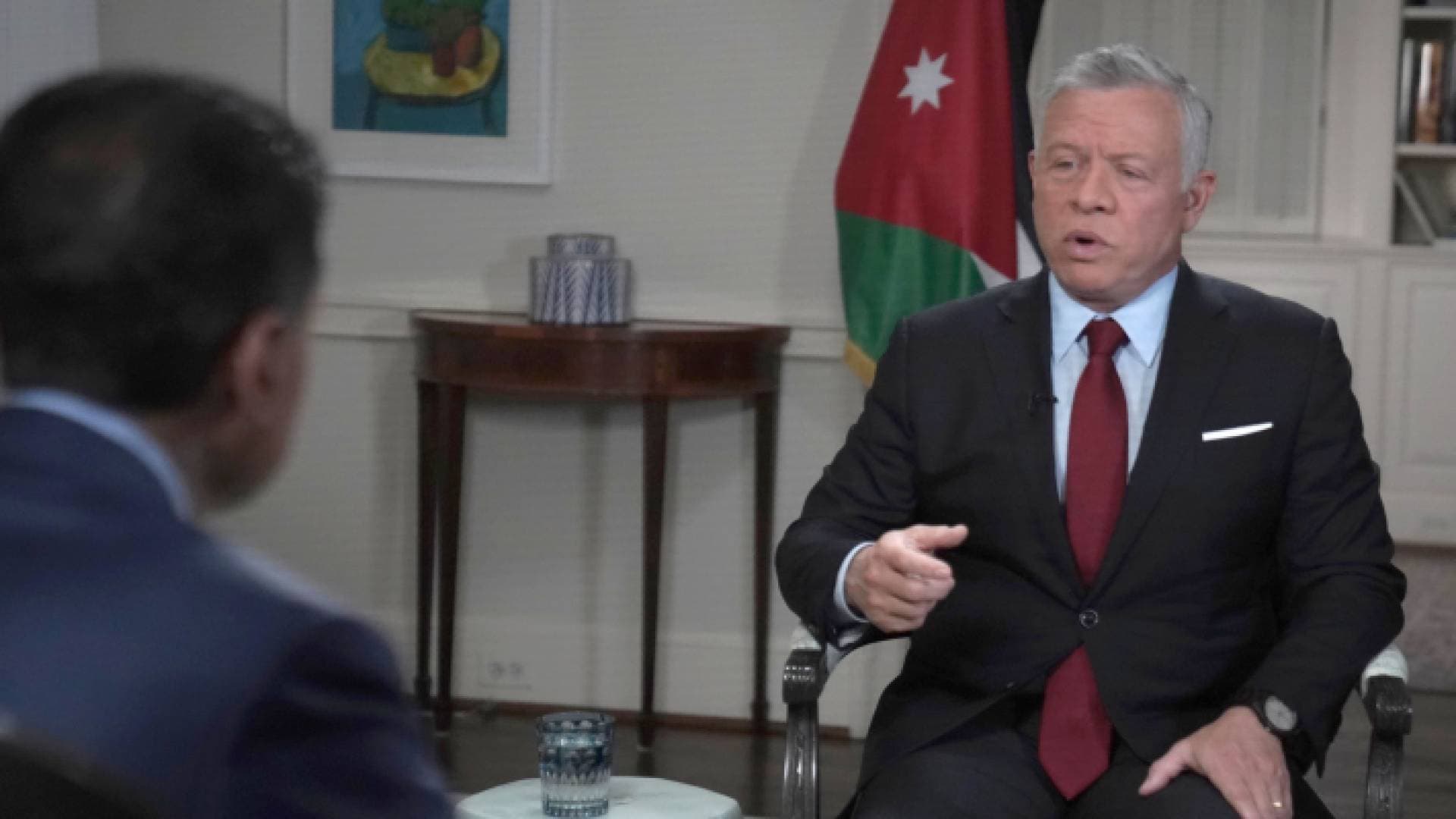 الملك: الفلسطينيون يريدون أراضيهم ورايتهم ليرفعوها فوق بيوتهم - فيديو