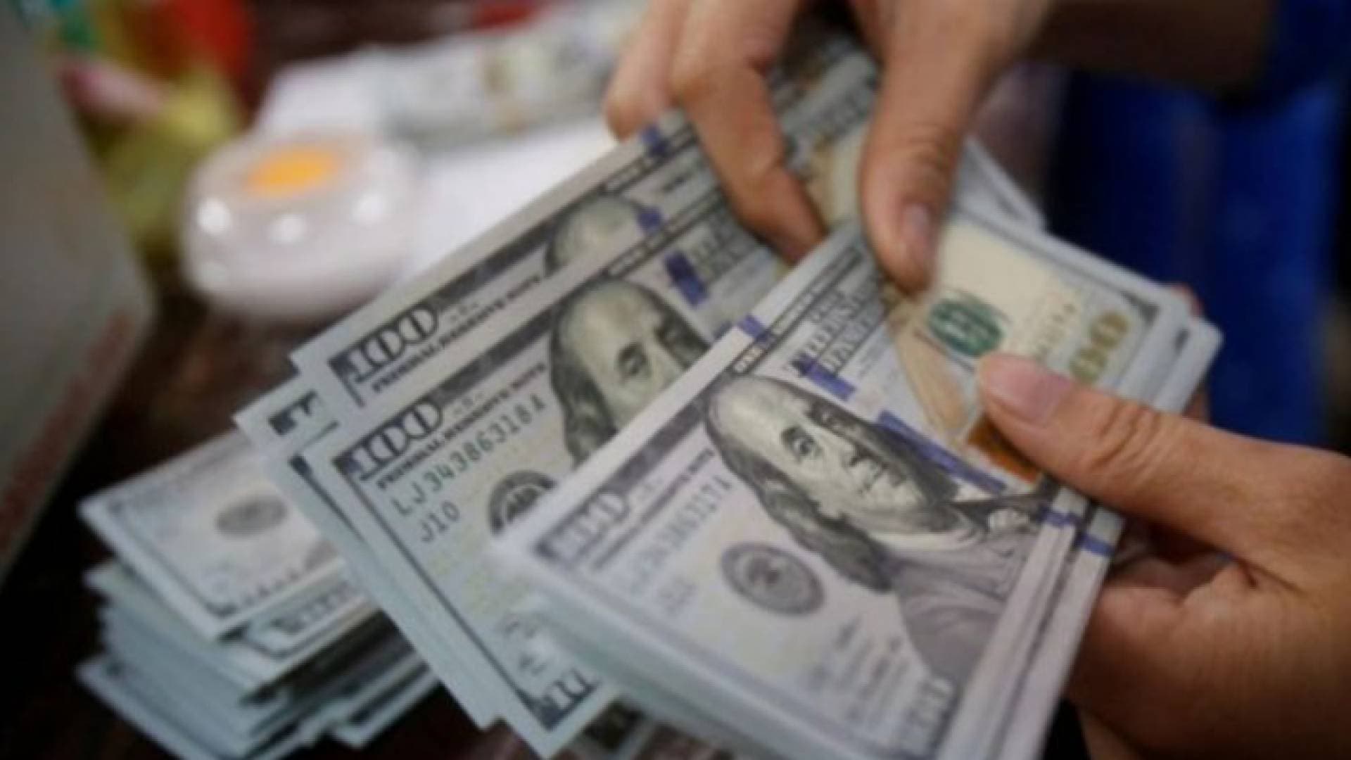 أمريكا تقدم ١٠٠ مليون إلى لبنان كمساعدات إضافية