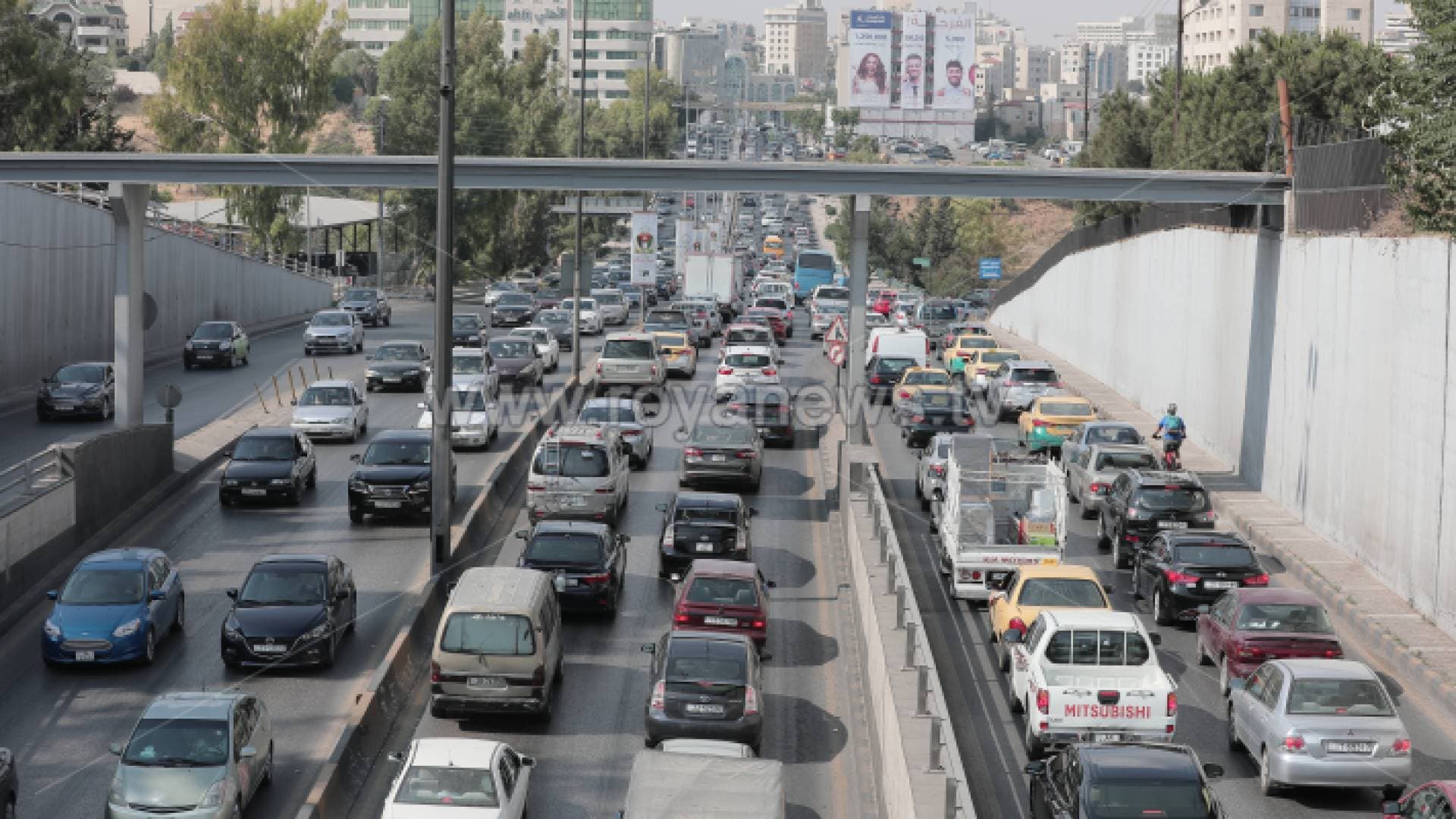 الأردنيون على موعد مع إجراءات جديدة تدخل حيز التنفيذ الخميس.. تفاصيل