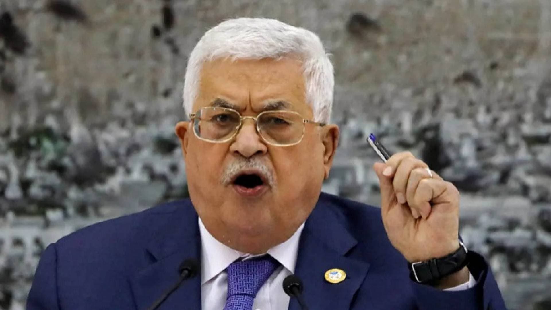 عباس يدعو أقاليم فتح الخارجية لإيصال صوت الفلسطينيين للعالم