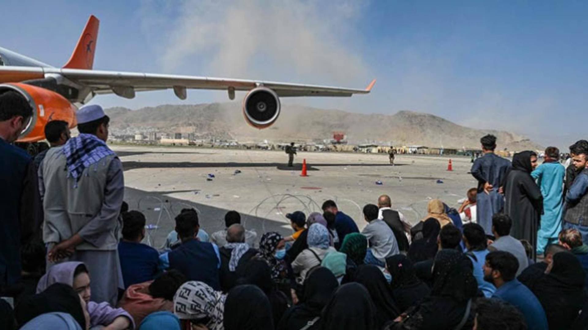 أمريكا تدعو طالبان لعدم التعرض لمن يرغب في مغادرة أفغانستان