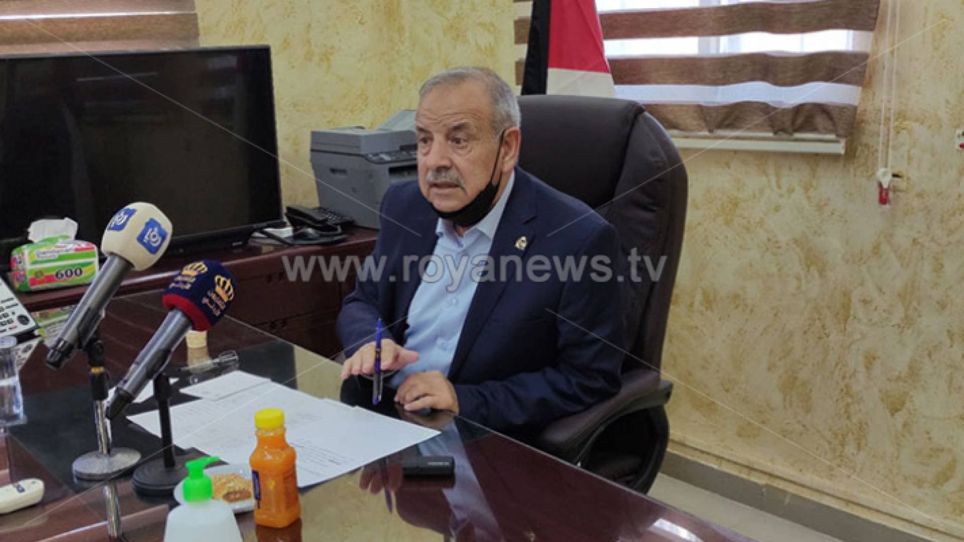 كريشان: لدينا خطط للخروج من عنق الزجاجة