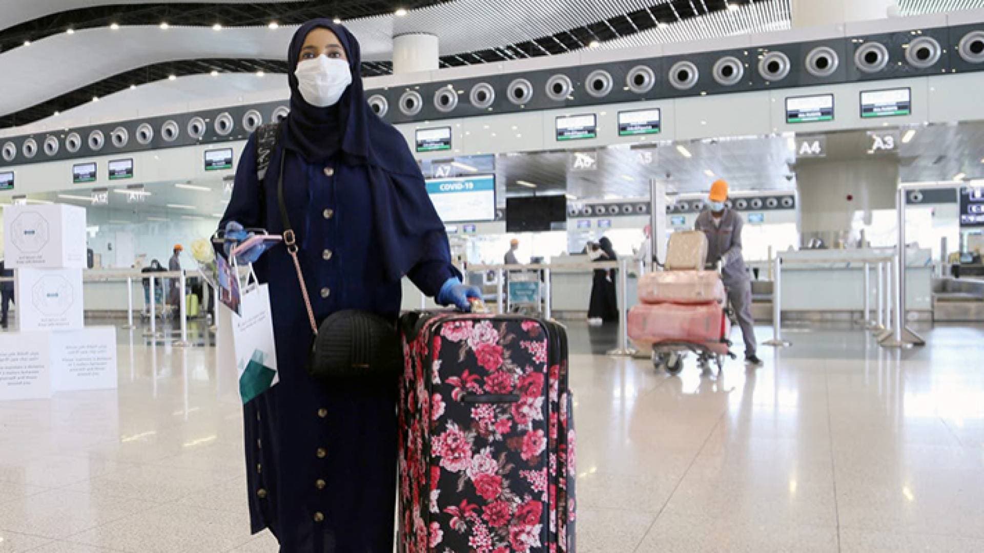 السعودية تسمح لكل الجنسيات بدخول أراضيها شريطة التطعيم بجرعتي اللقاح