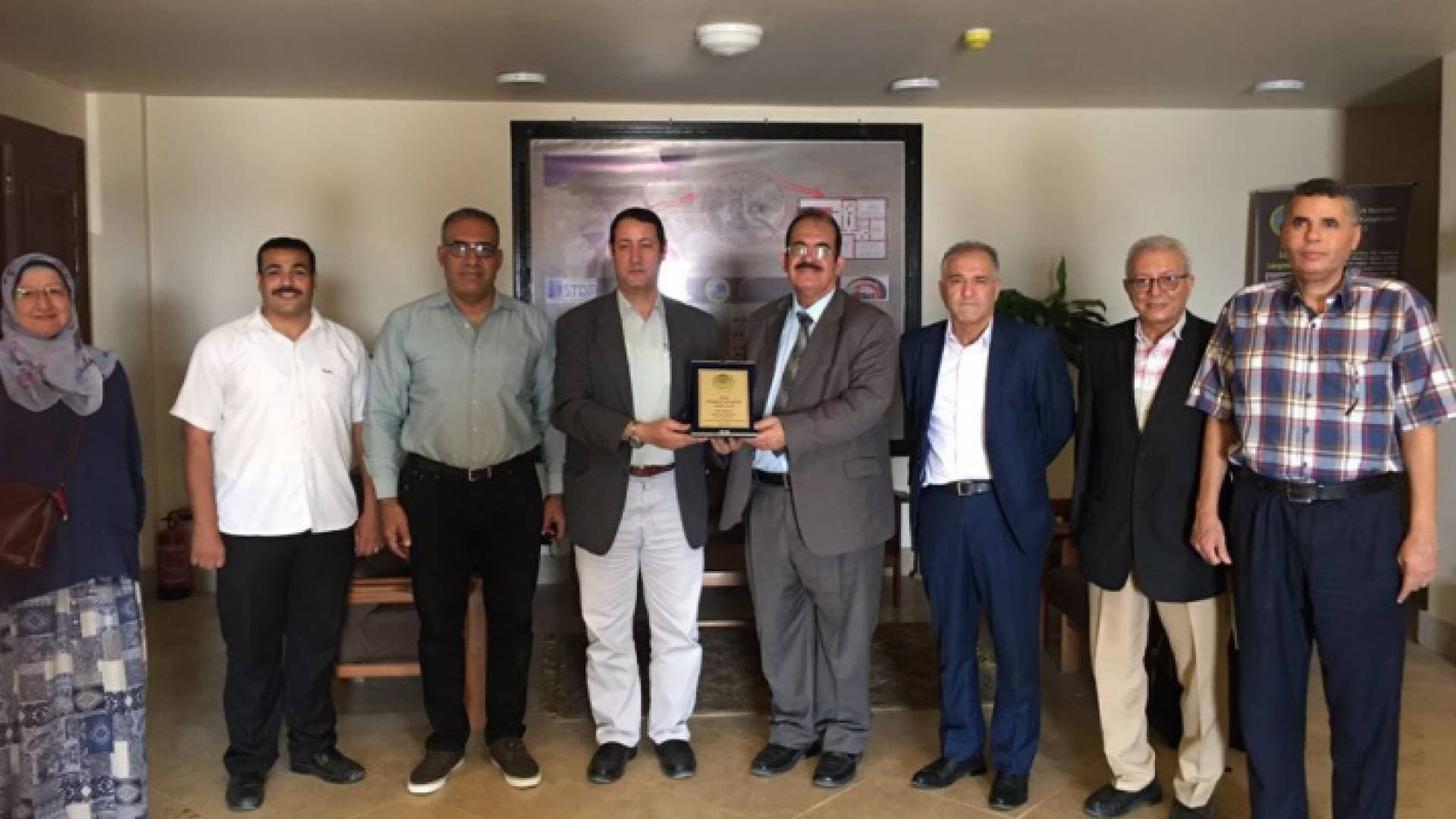 وفد علمي من "الاقليمي لتدريس علوم الفضاء" يزور المعهد القومي للبحوث الفلكية والجيوفيزيقية ومرصد القطامية في مصر