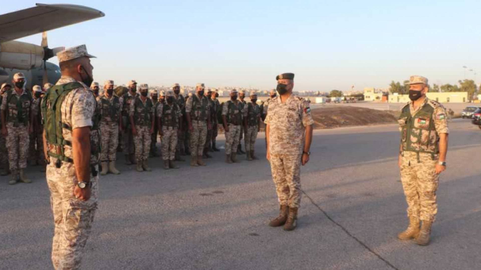 القوة الأردنية المشاركة في تمرين "النجم الساطع" تغادر إلى مصر - صور