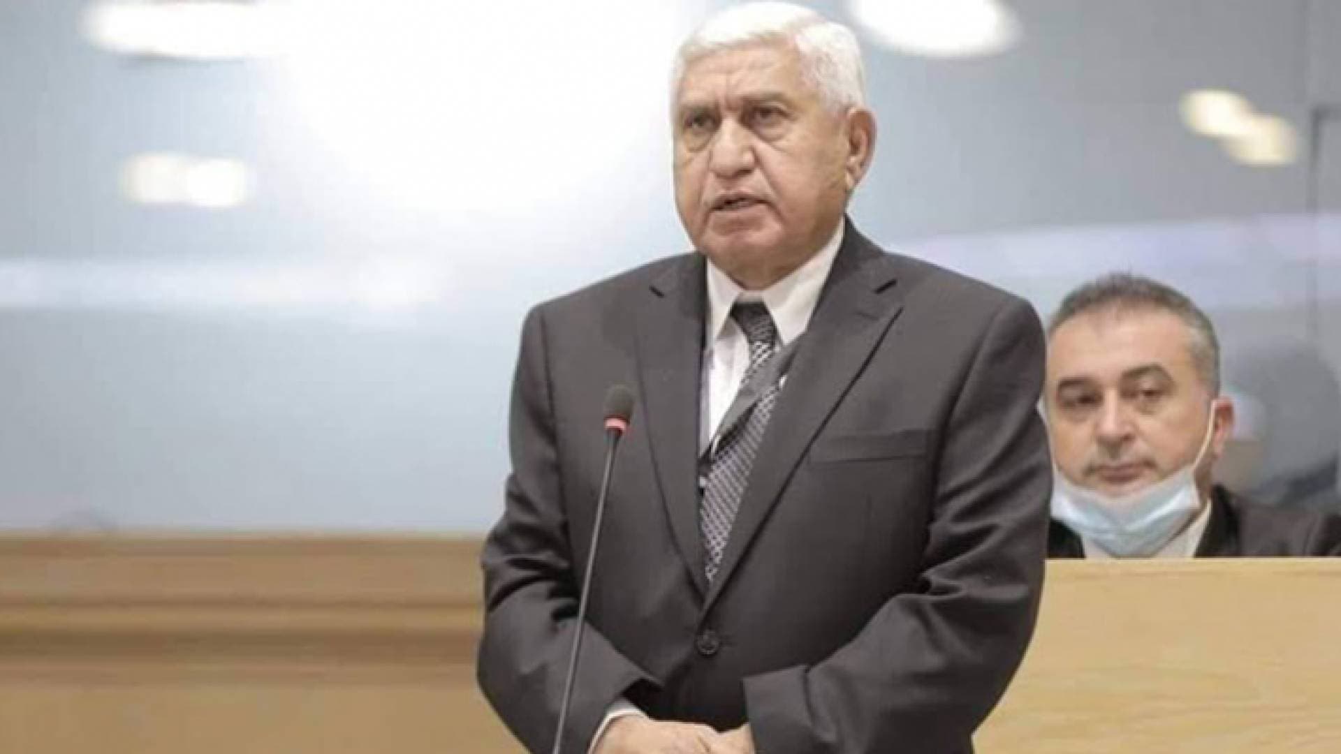 بالفيديو.. النائب المعايعة يستنكر تصريحات زميله الزعبي ويطالبه بالاعتذار