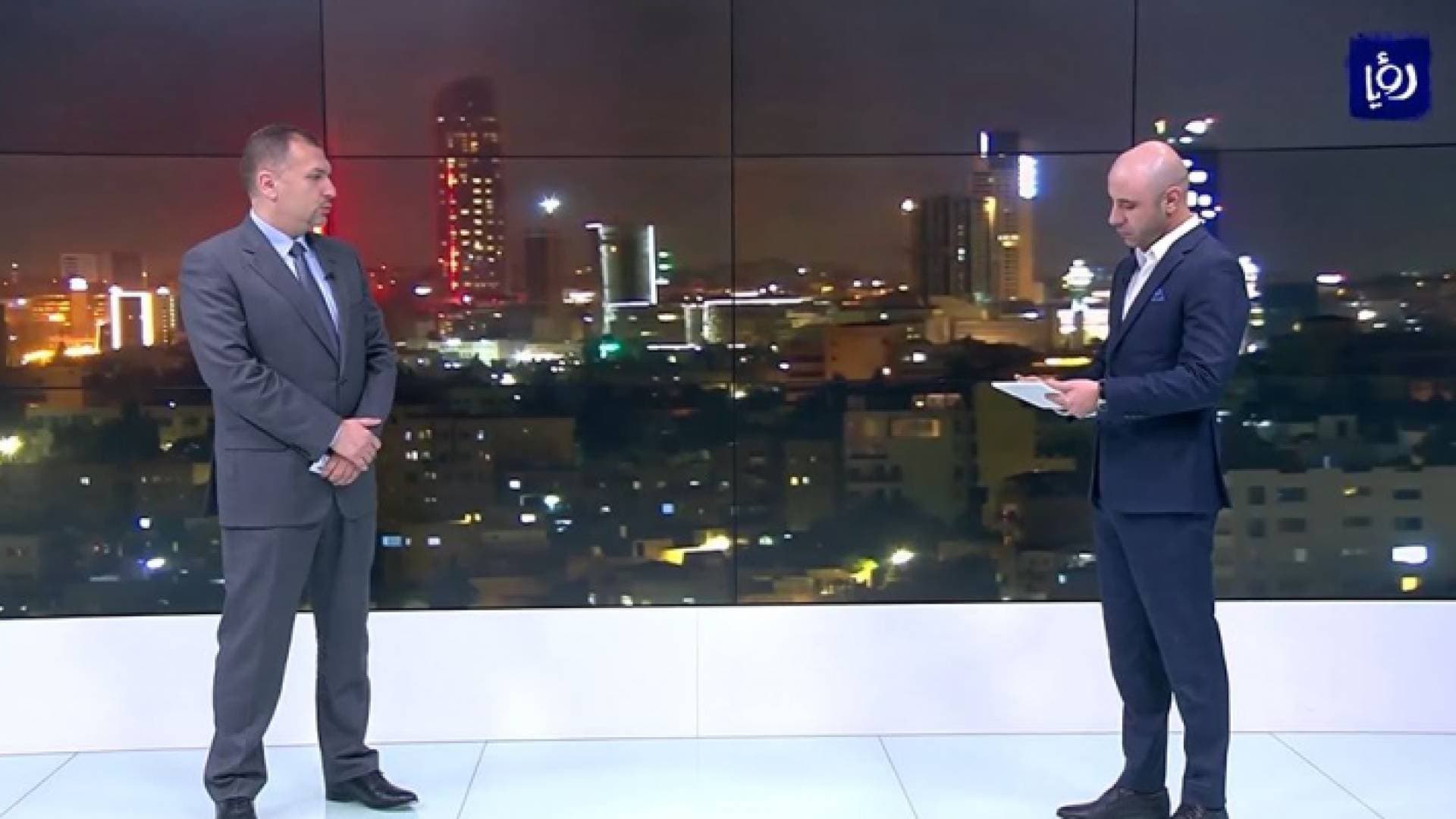 خبير اقتصادي يتحدث لرؤيا عن أولويات عمل الحكومة الاقتصادية - فيديو