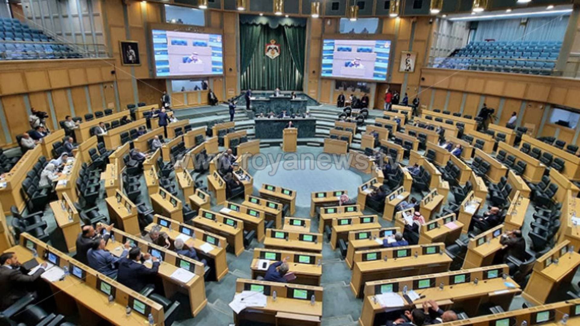 عدم اكتمال النصاب يرفع جلسة النواب