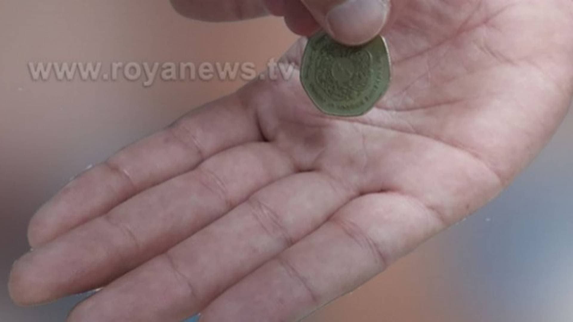 التنمية تضبط متسولين فاق مجموع راتبيهما ١٤٠٠ دينار شهريا ويمتلكان ٣ سيارات