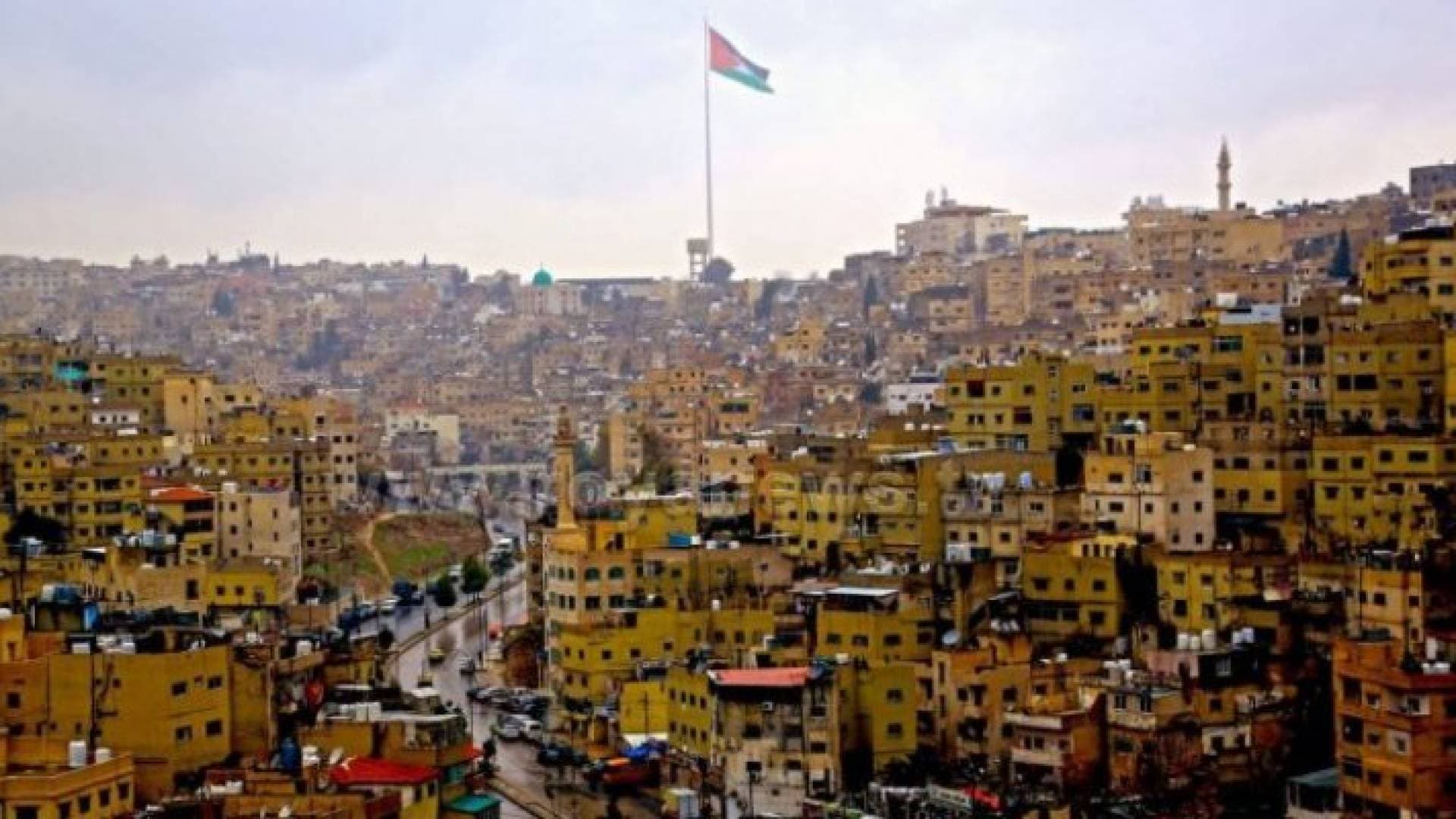 كتلة هوائية خريفية تندفع نحو الأردن - تفاصيل
