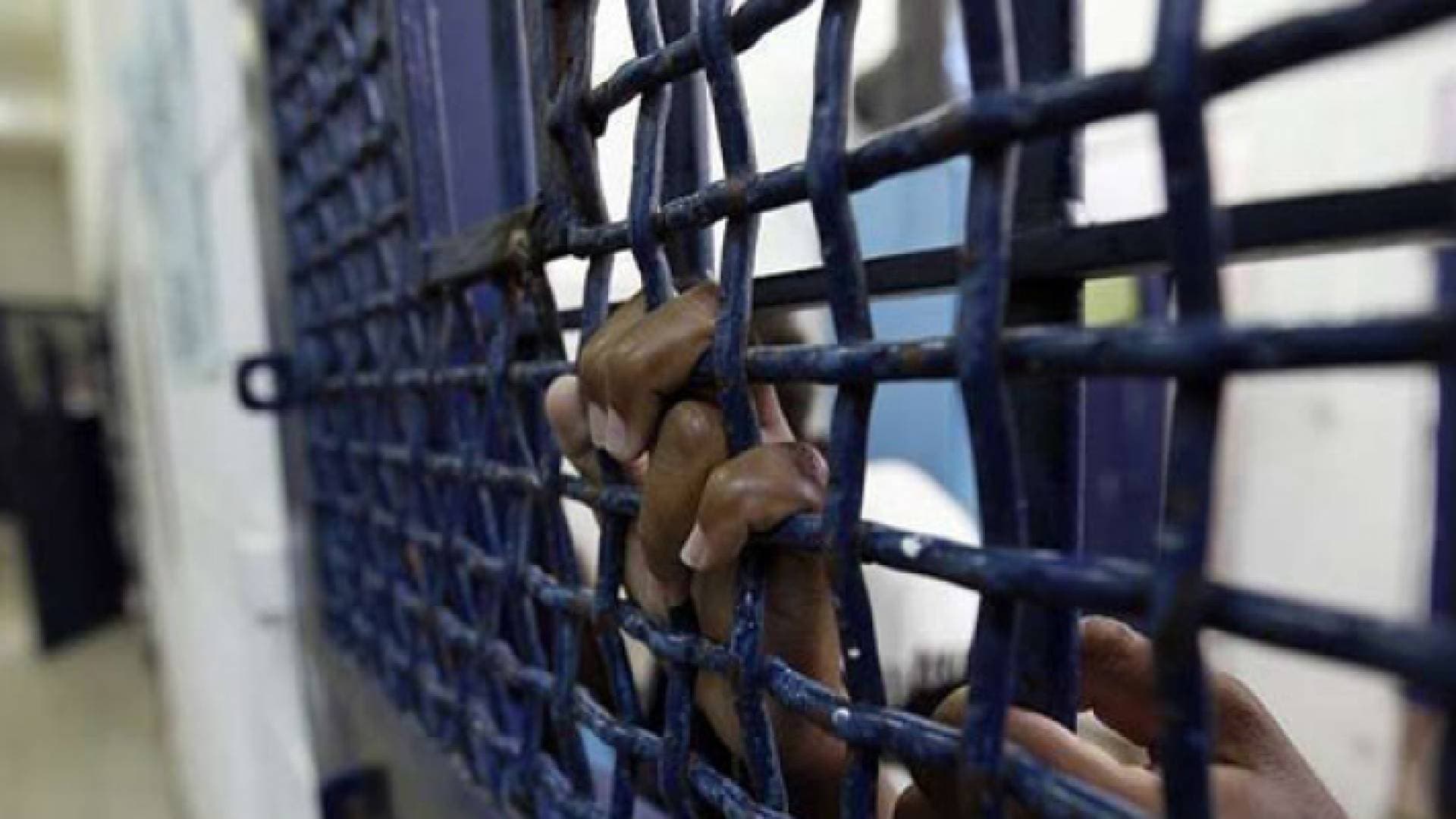 الاحتلال يبدأ بفحص كافة السجون خشية وجود أنفاق.. فيديو