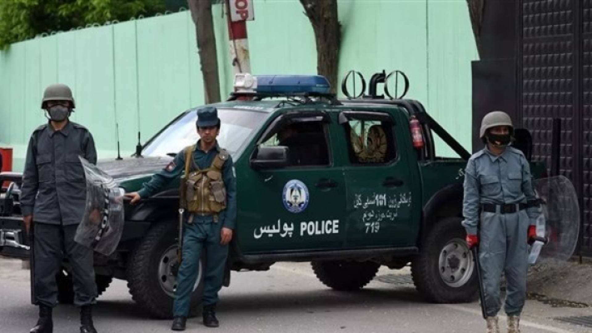 الشرطة الأفغانية تعود للانتشار عند نقاط التفتيش