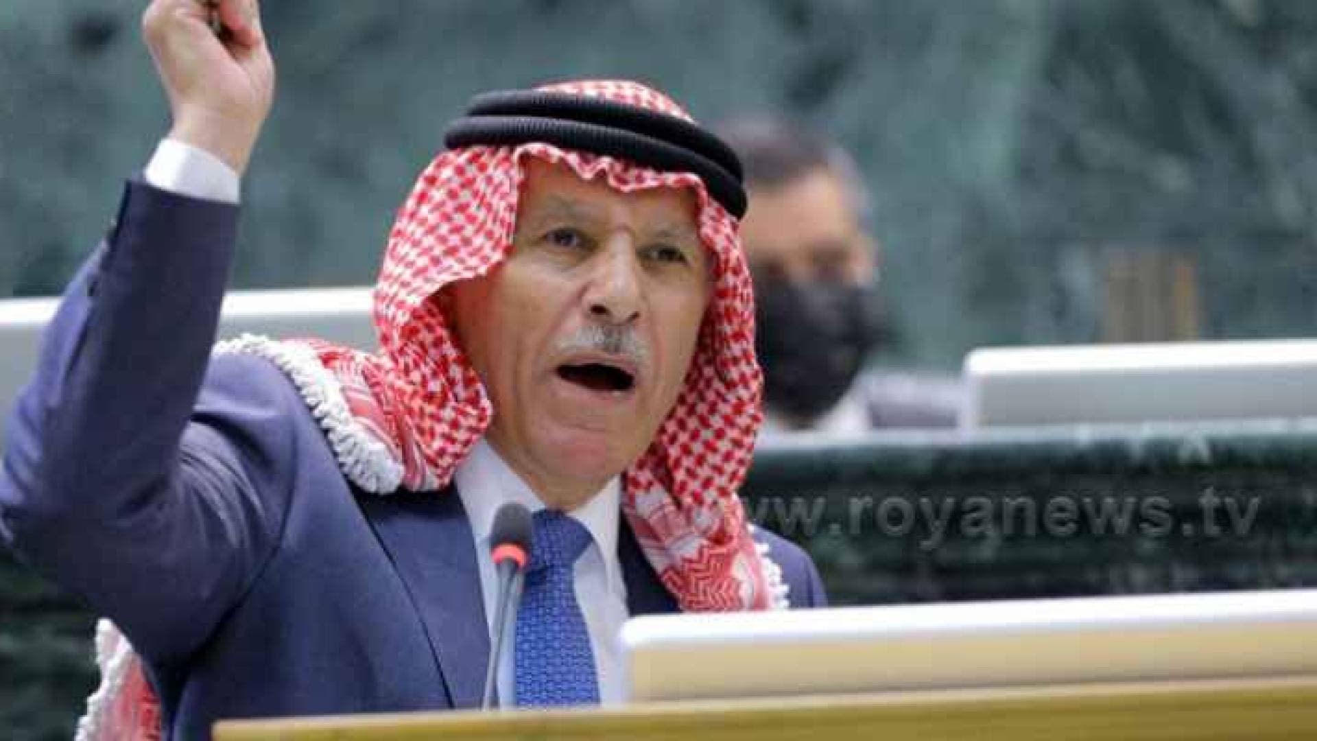 العرموطي يستجوب الخصاونة حول قيام حكومة سابقة ببيع حصتها بالفوسفات