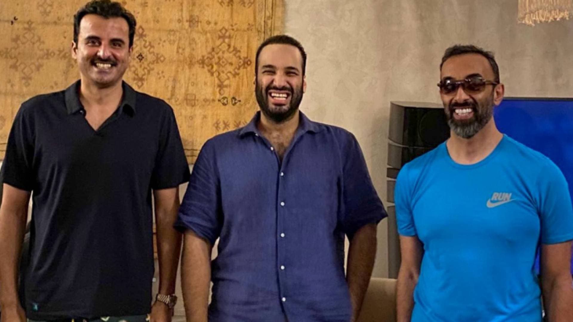 لقاء يجمع ولي عهد السعودية وأمير وقطر ومستشار الأمن القومي الإماراتي