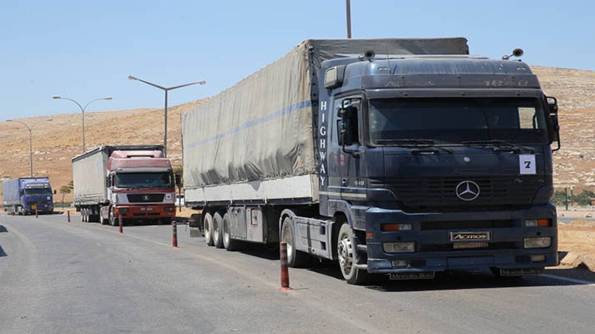 أبو عاقولة: التخليص ونقل البضائع في مهب الريح