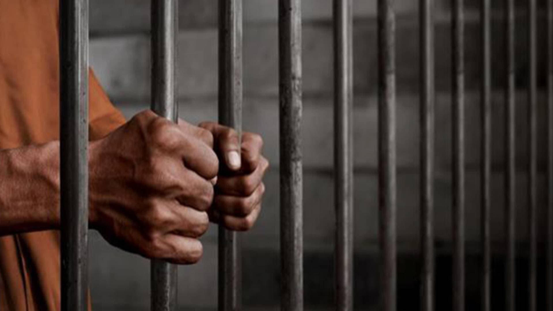 الحبس عامين كاملين لمساعد أمين عام سابق بسبب التزوير