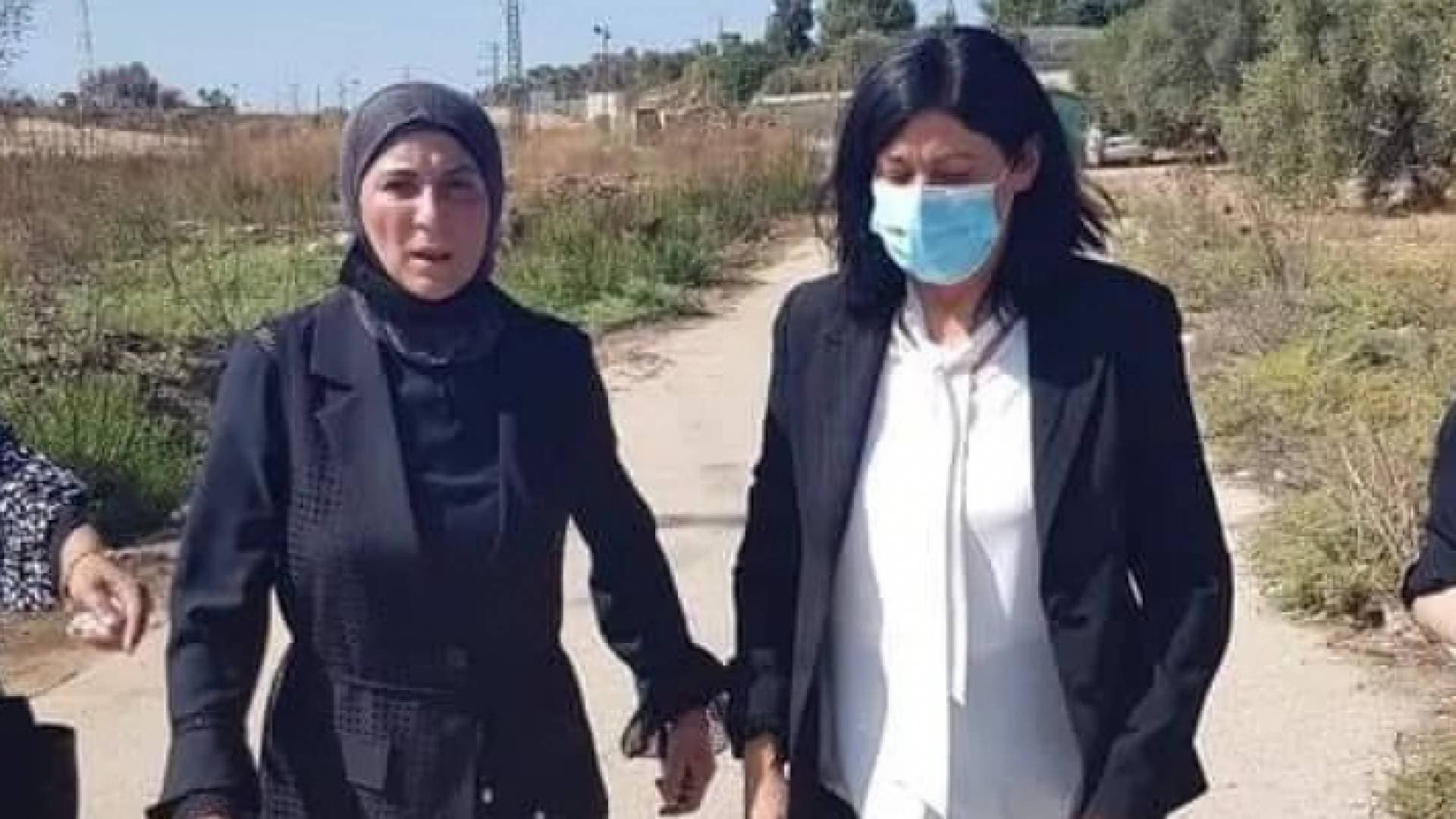 الاحتلال الإسرائيلي يفرج عن الأسيرة الفلسطينية خالدة جرار - فيديو وصور