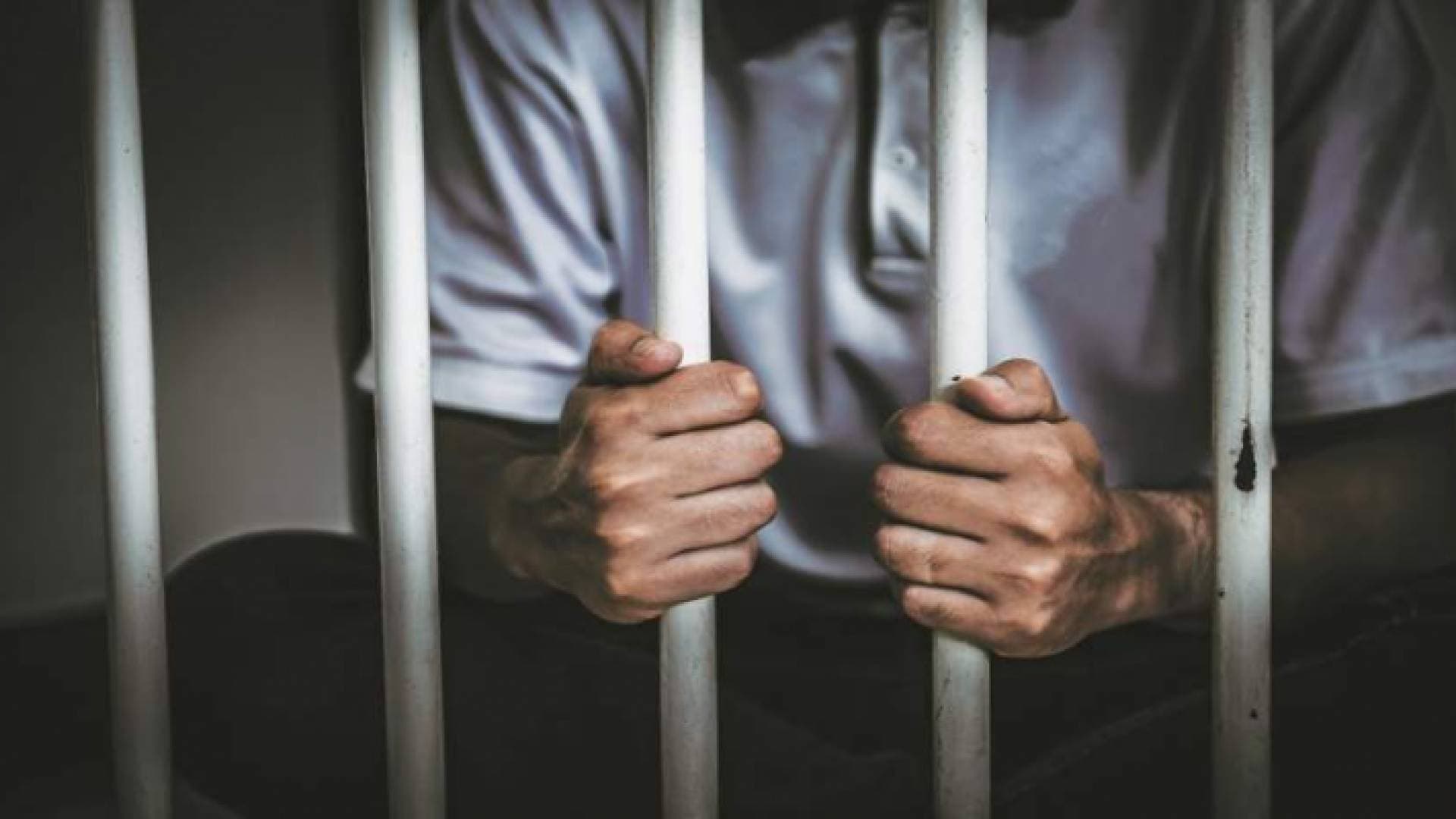 الحبس سنتين لعشريني قتل جده بالخطأ في الأردن