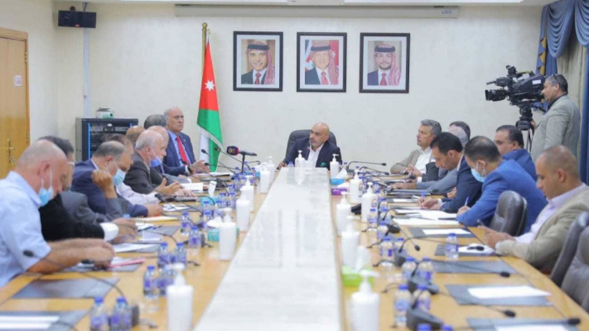 "العمل النيابية" تطالب بنظام تأمين صحي شامل لعاملي ومتقاعدي الضمان