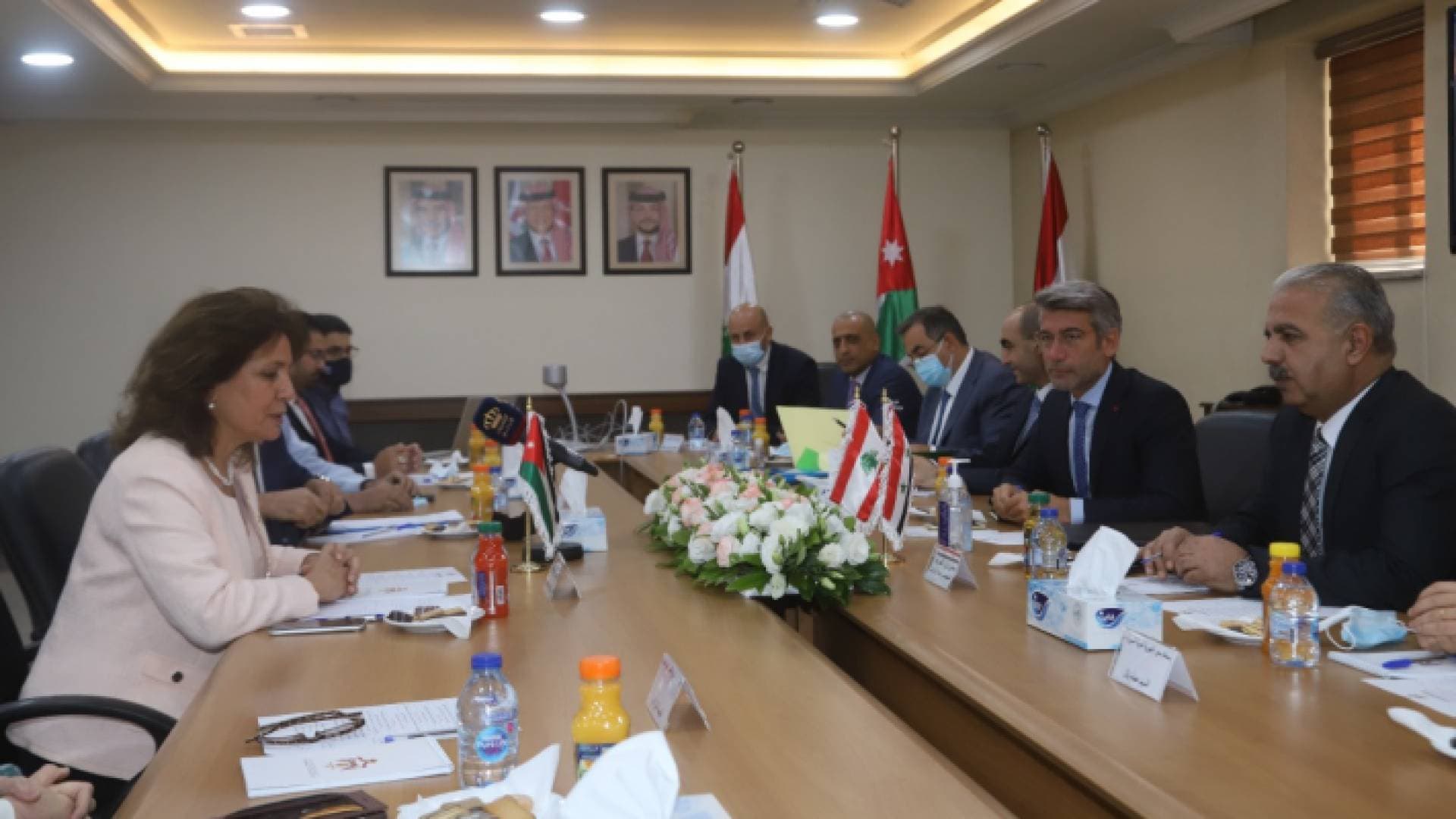 خطة عمل لإعادة تشغيل الربط الكهربائي بين الأردن وسوريا