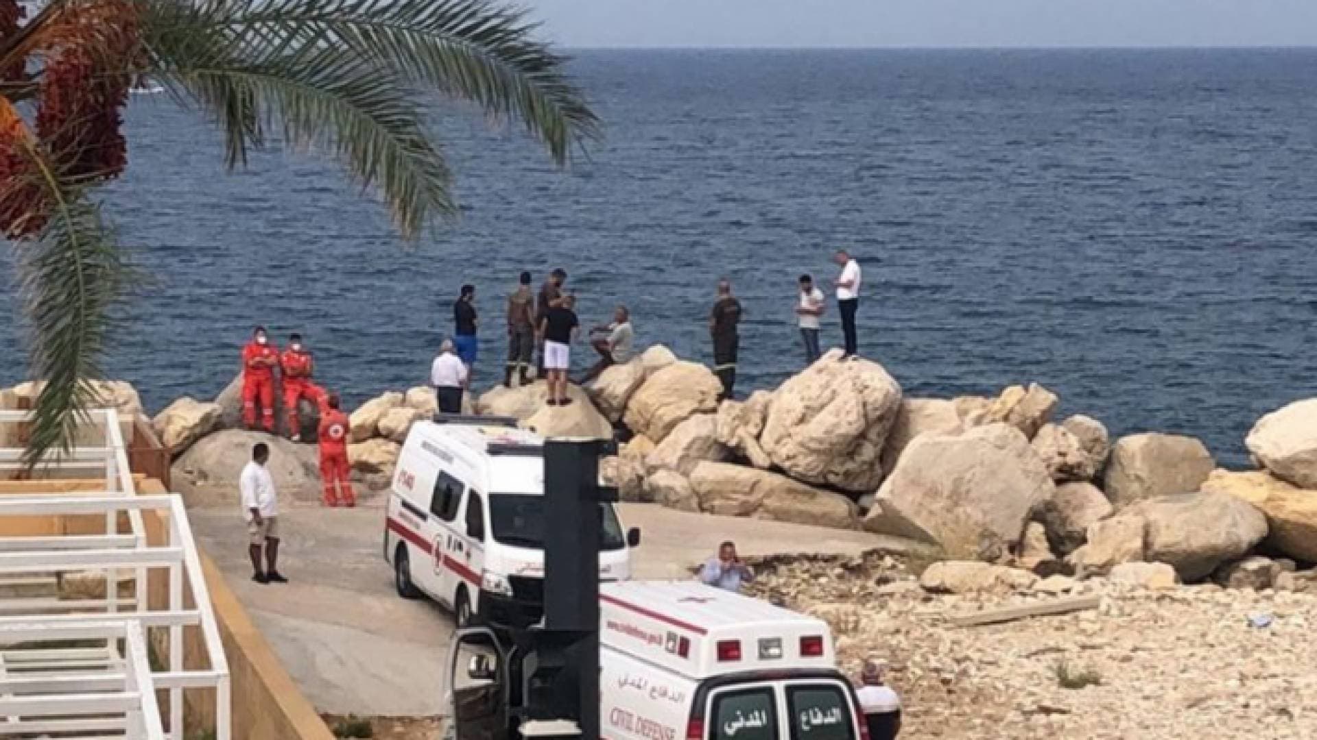 لبنان.. ضحايا ومفقودون بسقوط طائرة تدريب في البحر