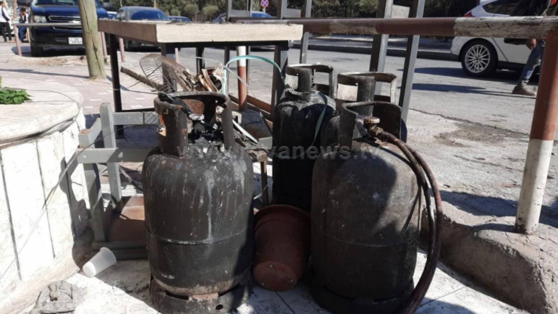 المدعي العام يباشر التحقيق بحريق مطعم تسبب بوفاة ٣ أشخاص