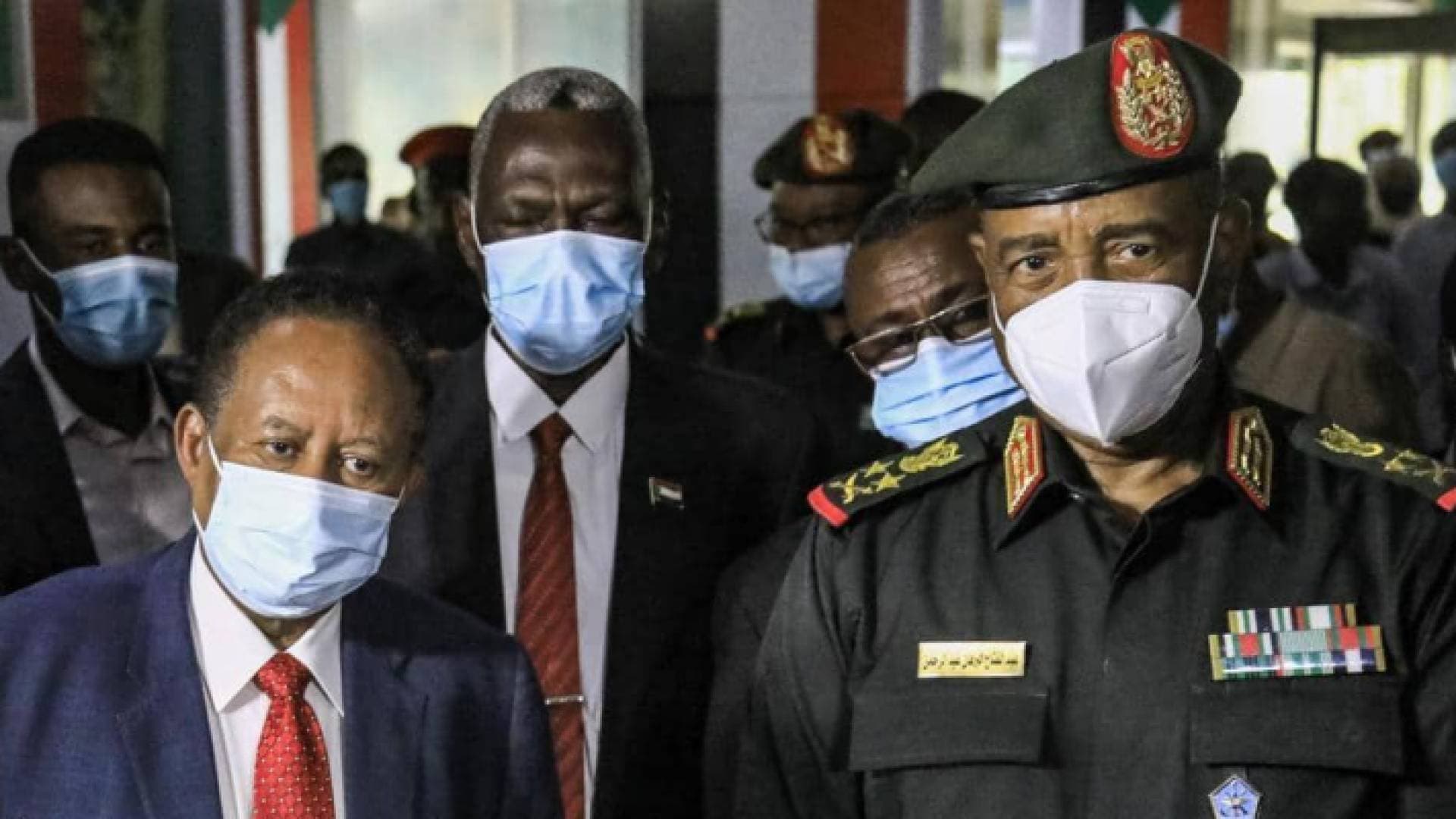 الجيش السوداني يشدد إجراءاته في محيط منزل رئيس الوزراء حمدوك