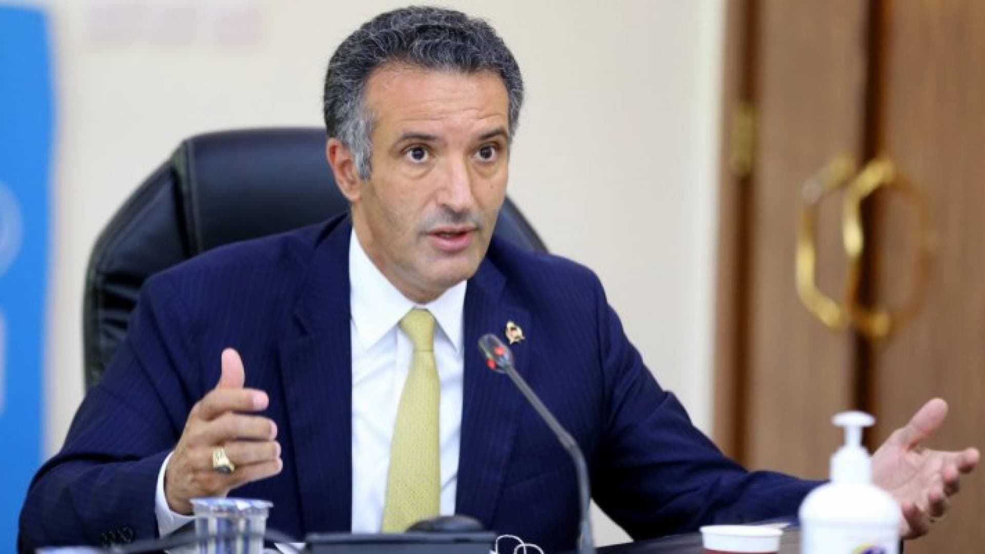 الفايز يفتتح بالقاهرة معرض صور المناطق السياحية والدينية بالأردن