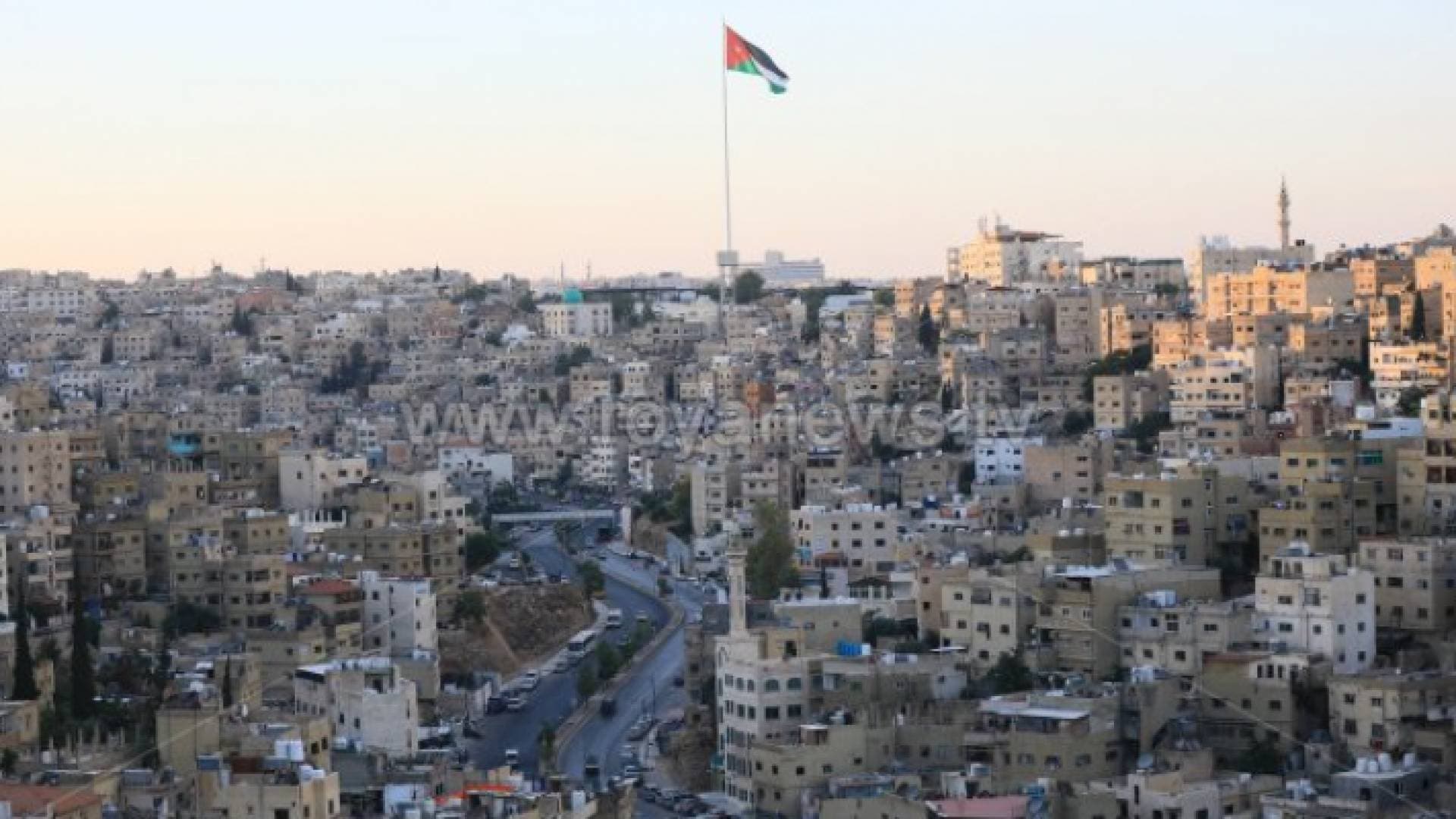 أجواء خريفية لطيفة في أغلب مناطق الأردن وباردة ليلا حتى السبت