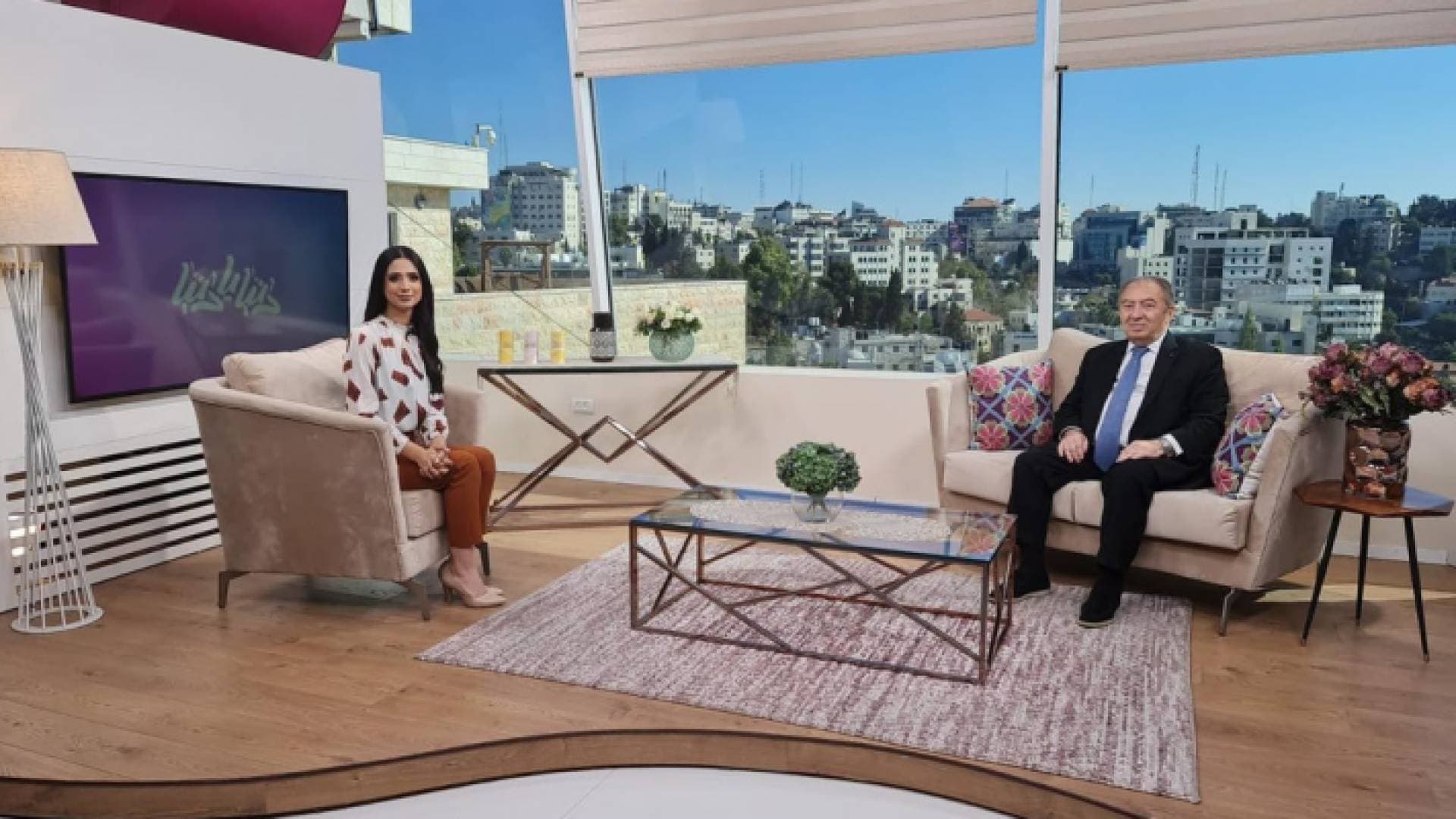 وزير الاقتصاد الفلسطيني لـ"رؤيا": لا قرار باقتطاع رواتب الموظفين الحكوميين