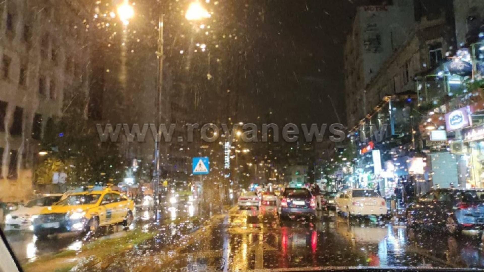 طقس العرب لرؤيا: زخات "مطرية طينية" ليل السبت - الأحد - فيديو