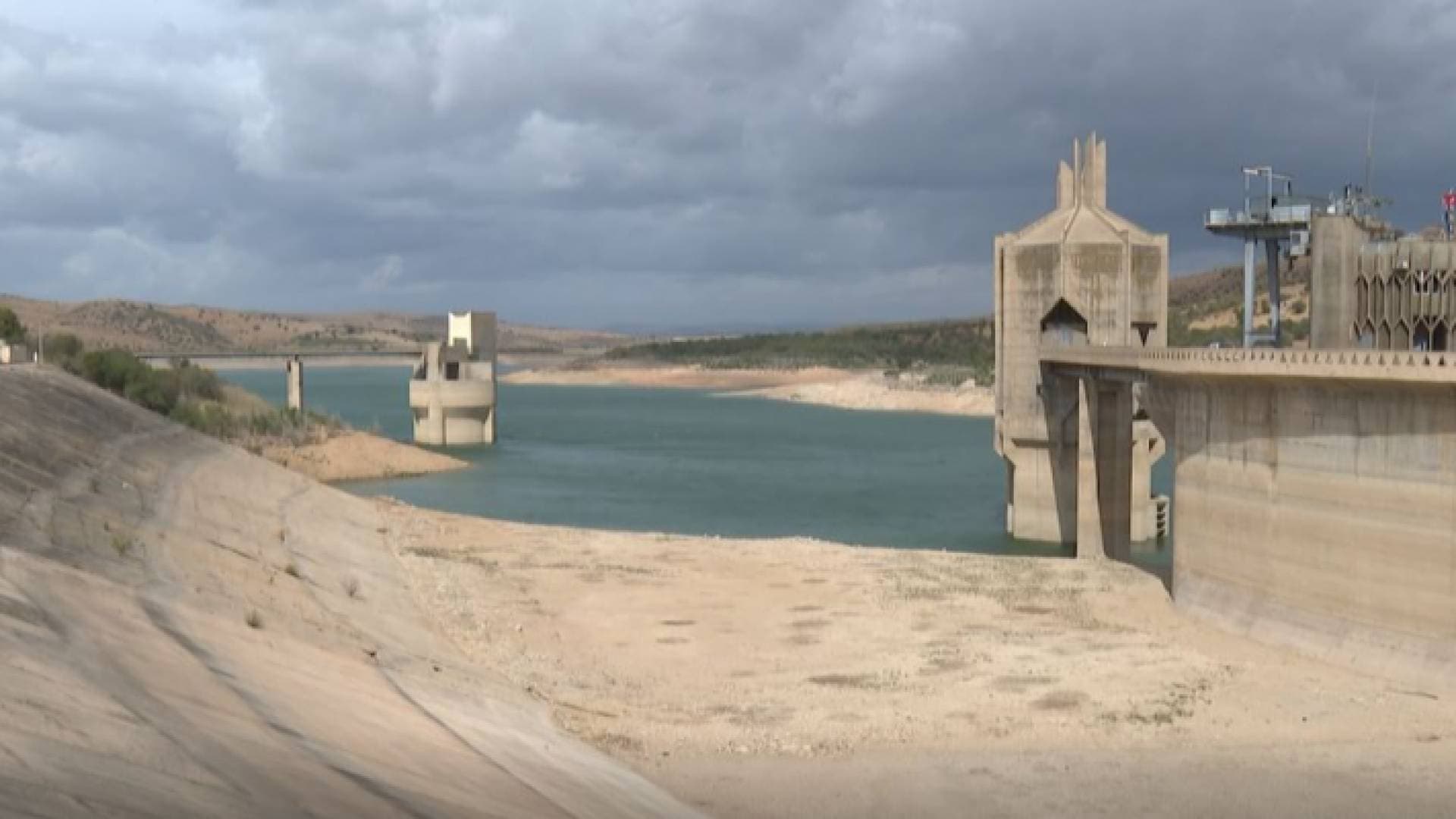 الجفاف.. معضلة تهدد المزارعين في دول المغرب العربي - فيديو