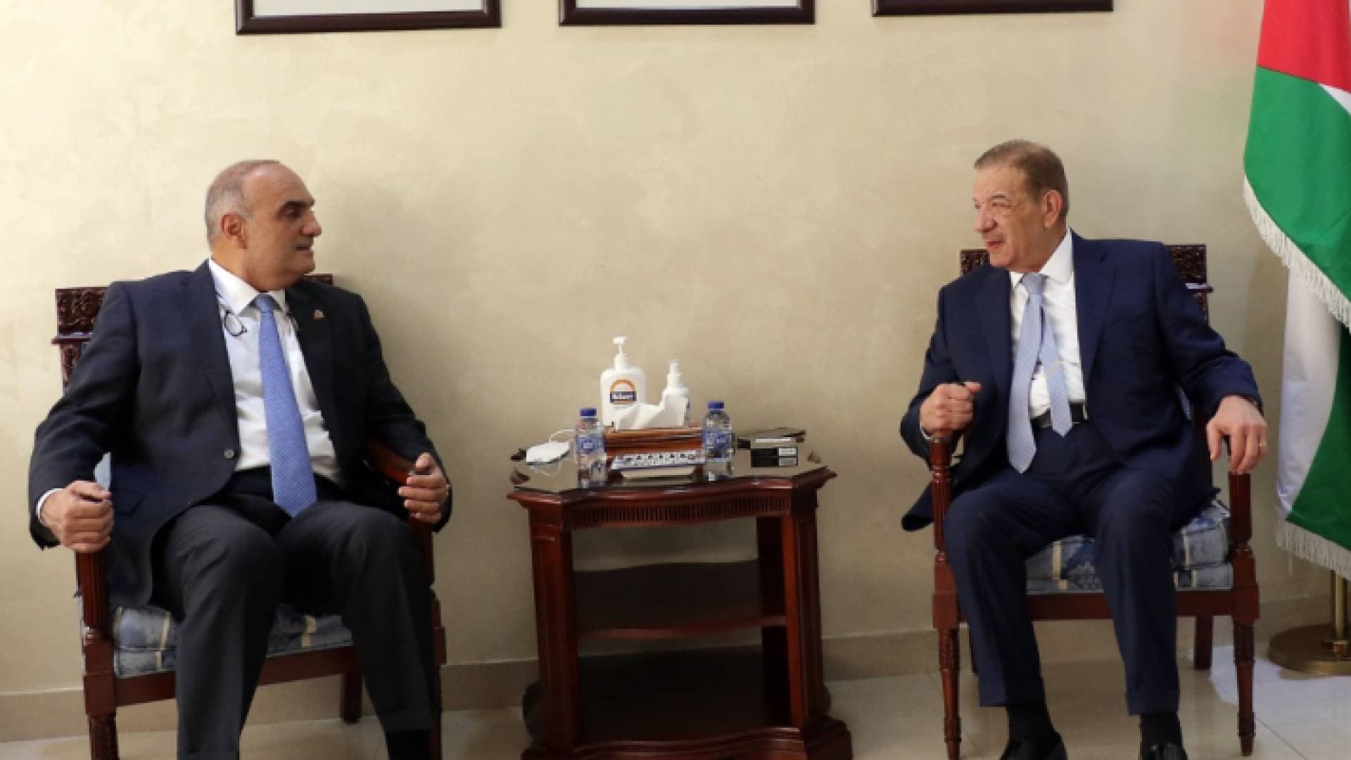 الدغمي خلال لقاء الخصاونة: أجندة مثقلة أمام النواب والحكومة
