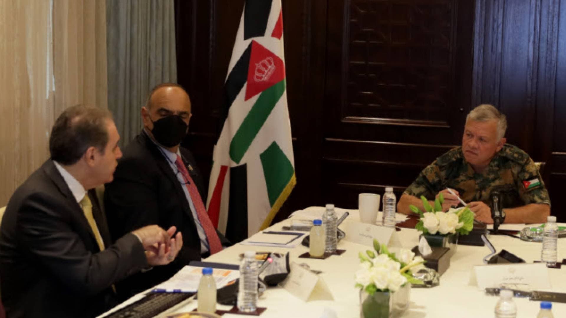 الملك يؤكد أهمية الوصول إلى التأمين الصحي الشامل ضمن إطار زمني محدد