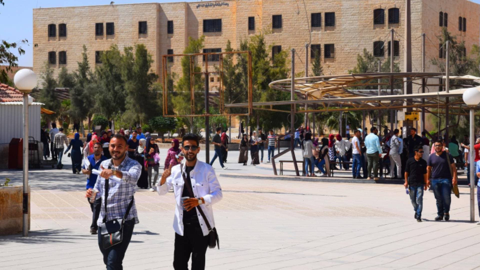 الخطيب يكشف لـ"أخبار السابعة" عن عدد إصابات كورونا في الجامعات الأردنية.. فيديو