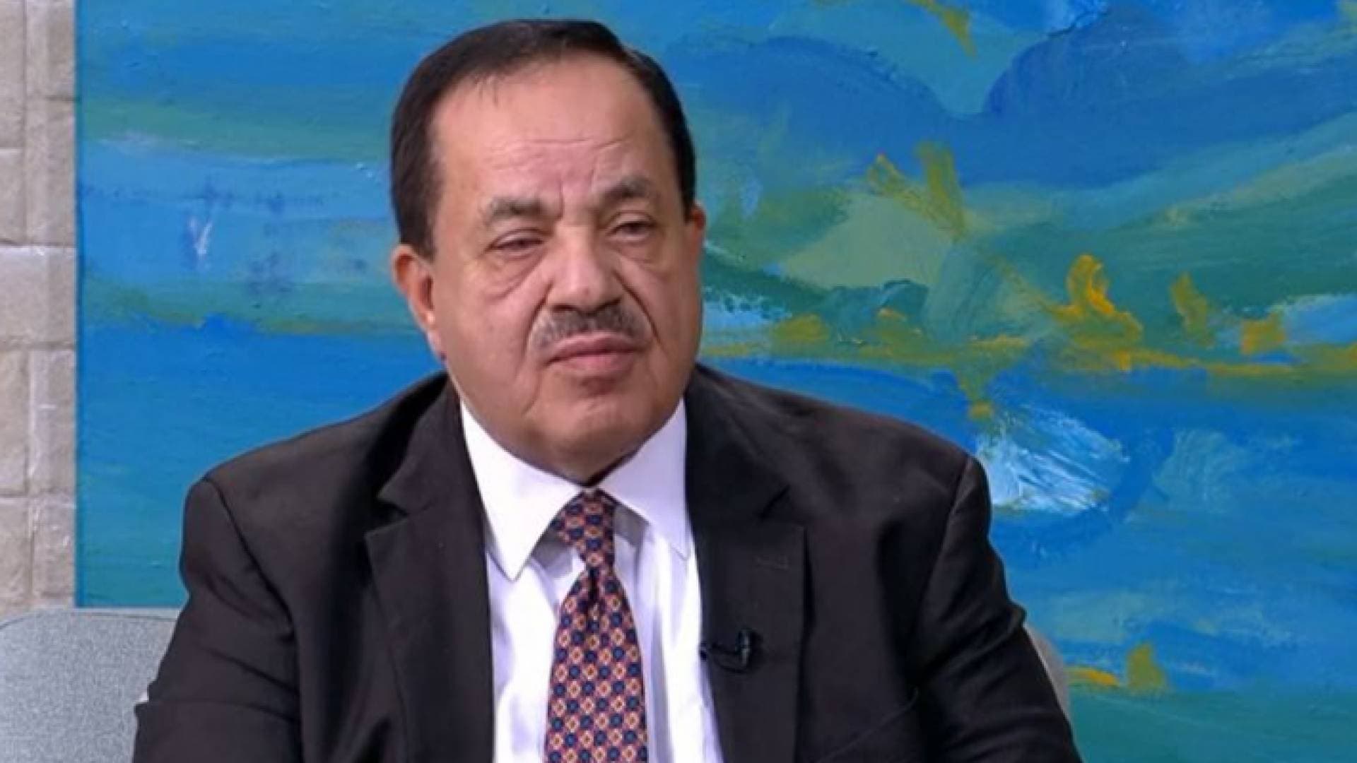 "الأوبئة" تعقب على ظهور سلالة جديدة عالمية من كورونا - فيديو